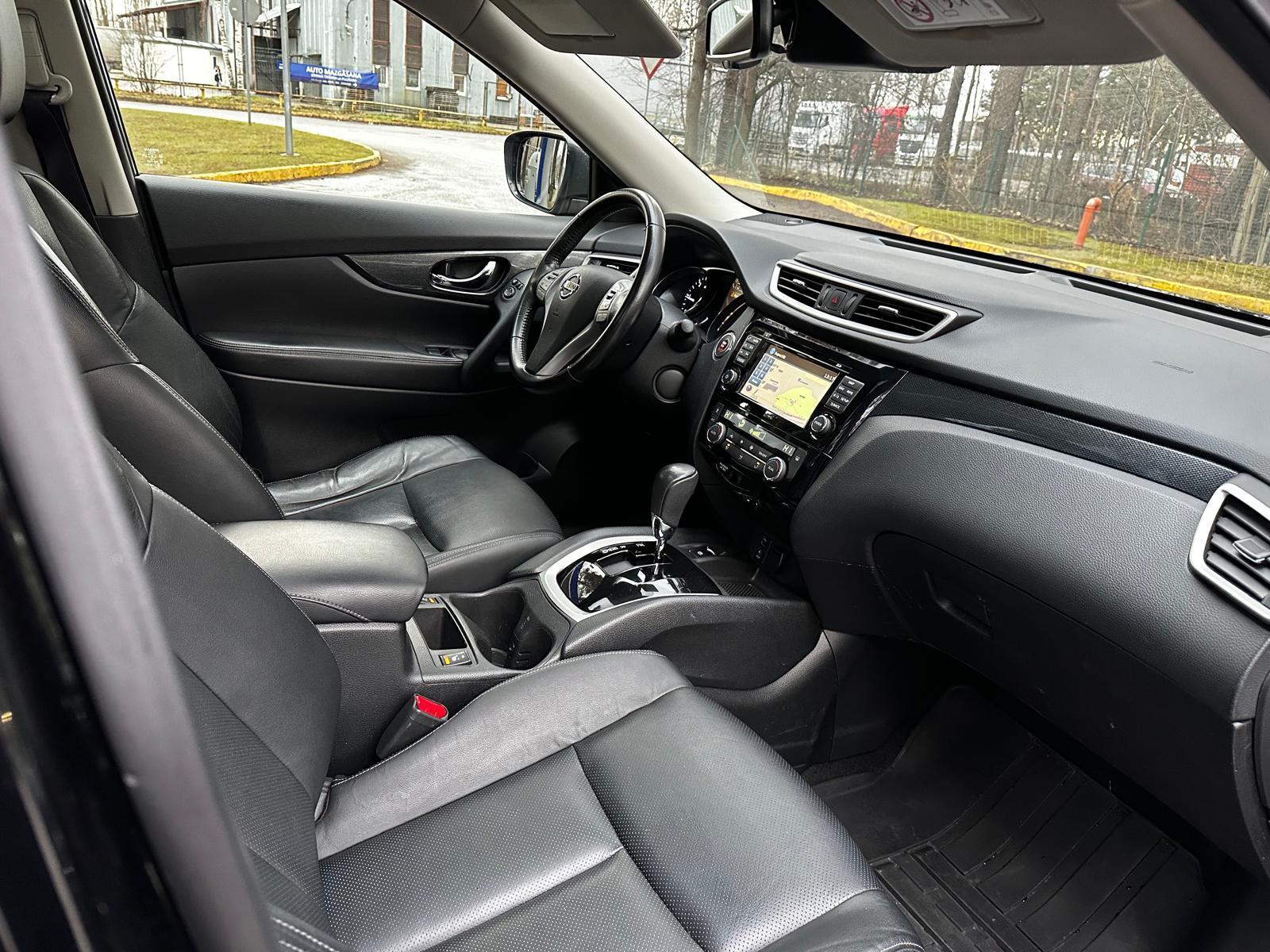 NISSAN X-TRAIL 4X4