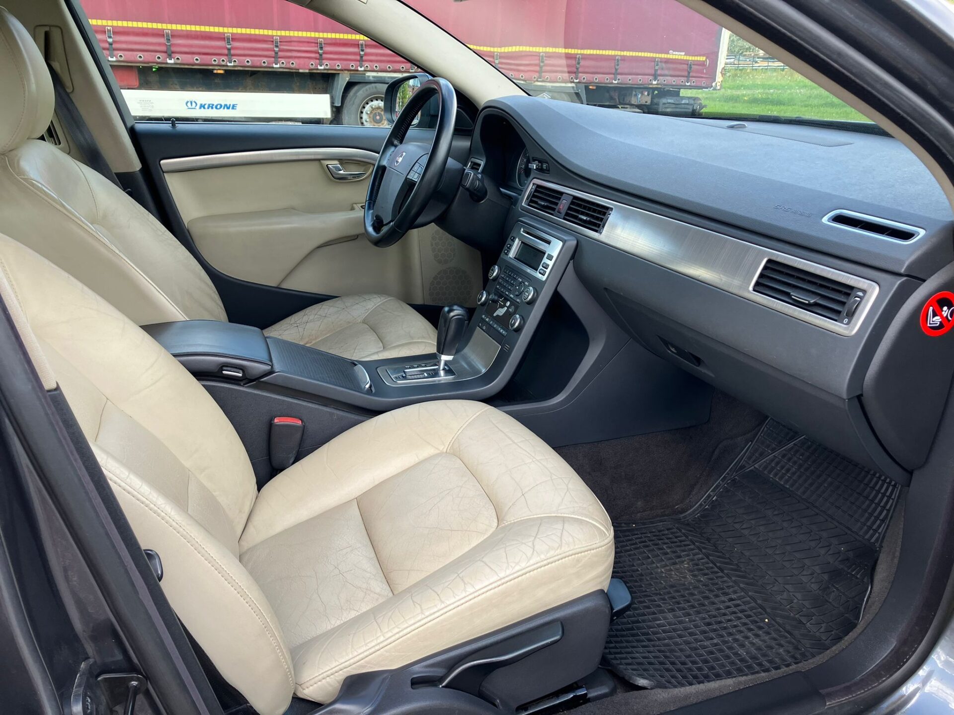 Volvo S80