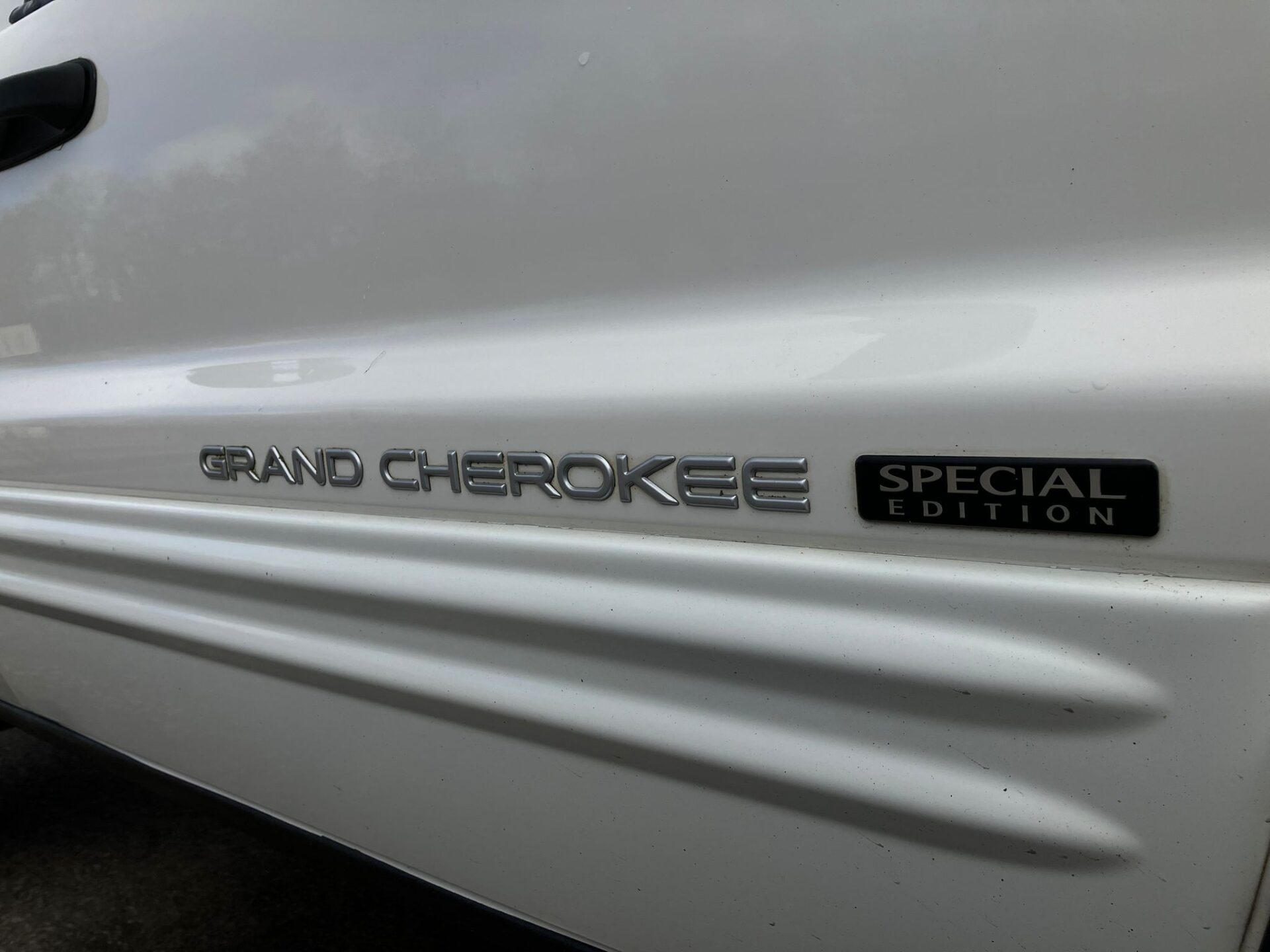 Jeep Grand Cherokee 4×4 special editions v8