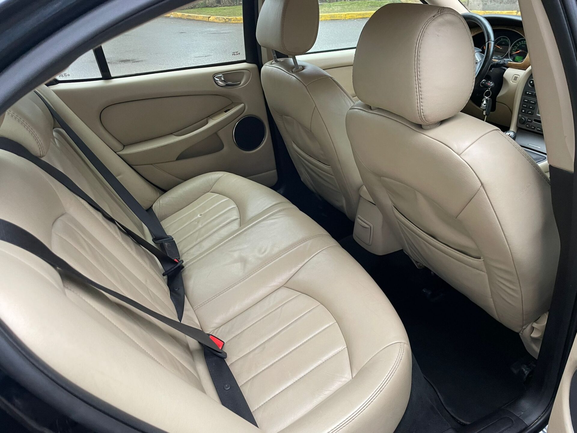 Jaguar X-Type