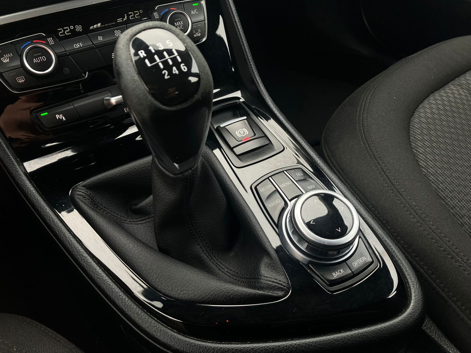 BMW 214D Grand Tourer