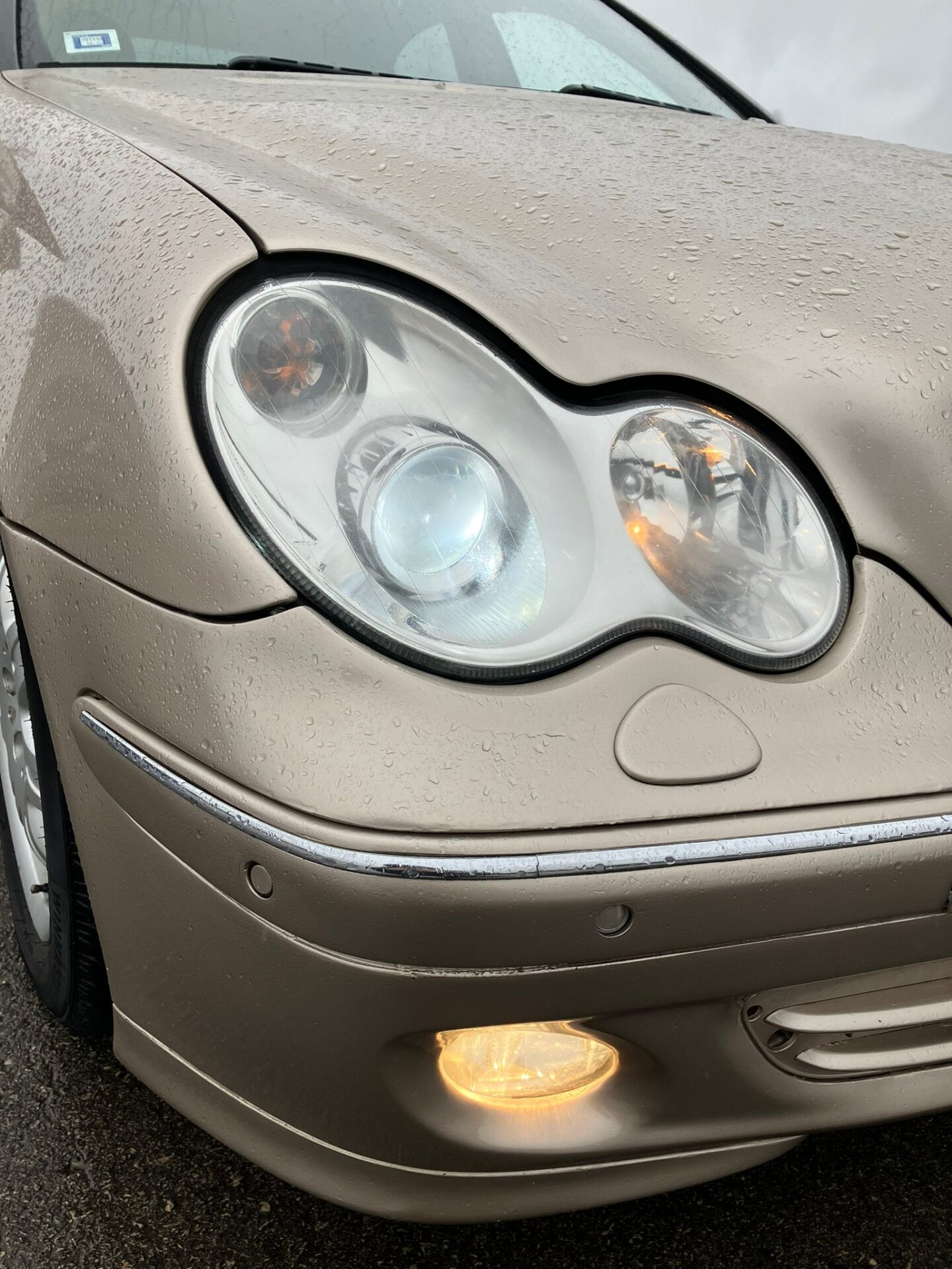 Mercedes Benz C180