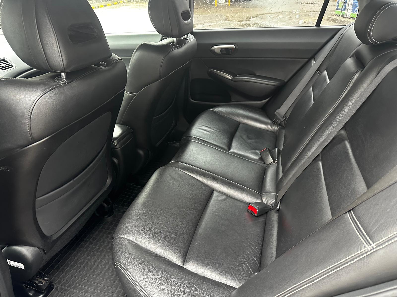 HONDA CIVIC 4DR HYBRID