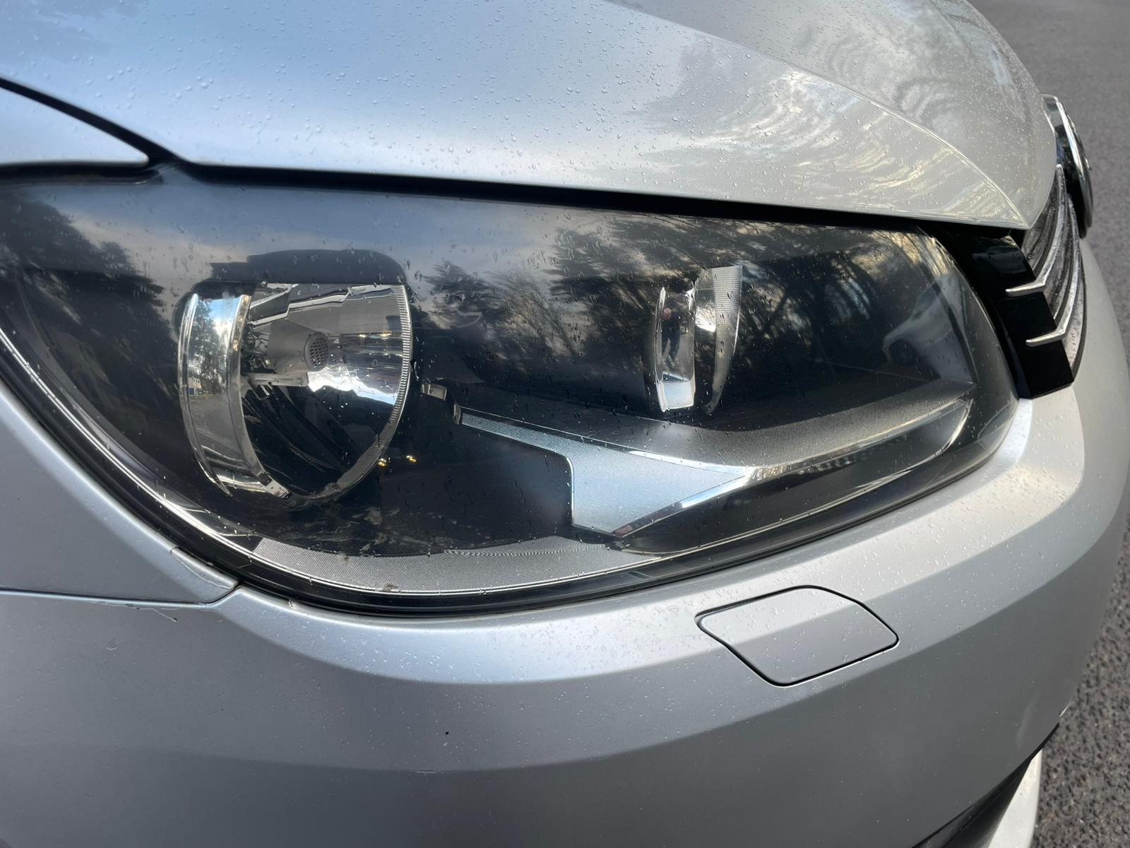 VW Touran 7-Vietīgs