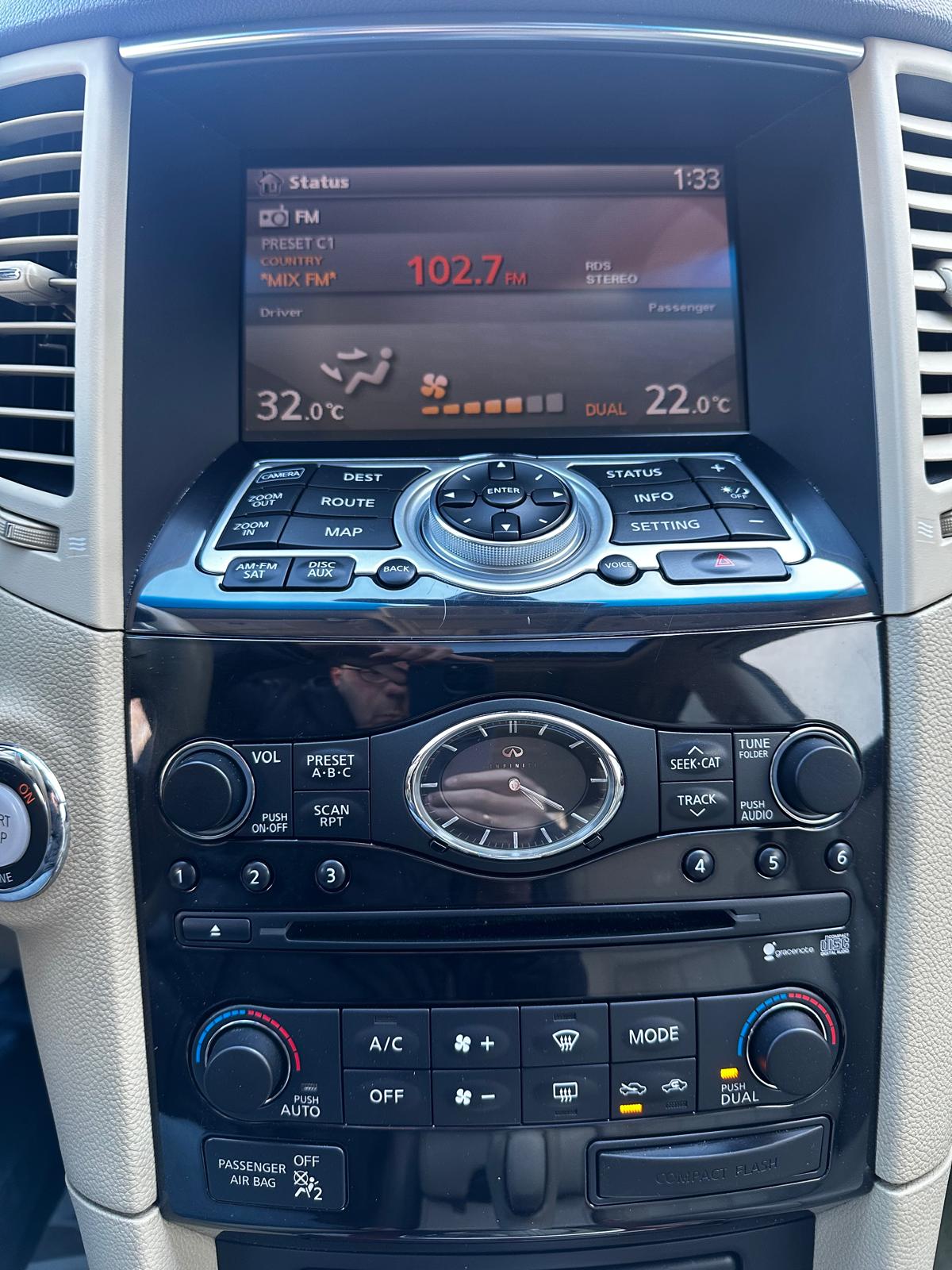 INFINITI FX 35