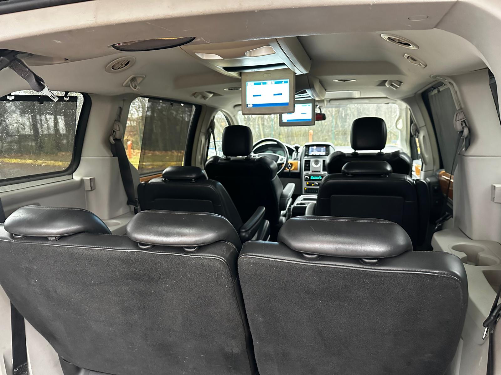 Chrysler Grand Voyager Stow&go 7-vietas