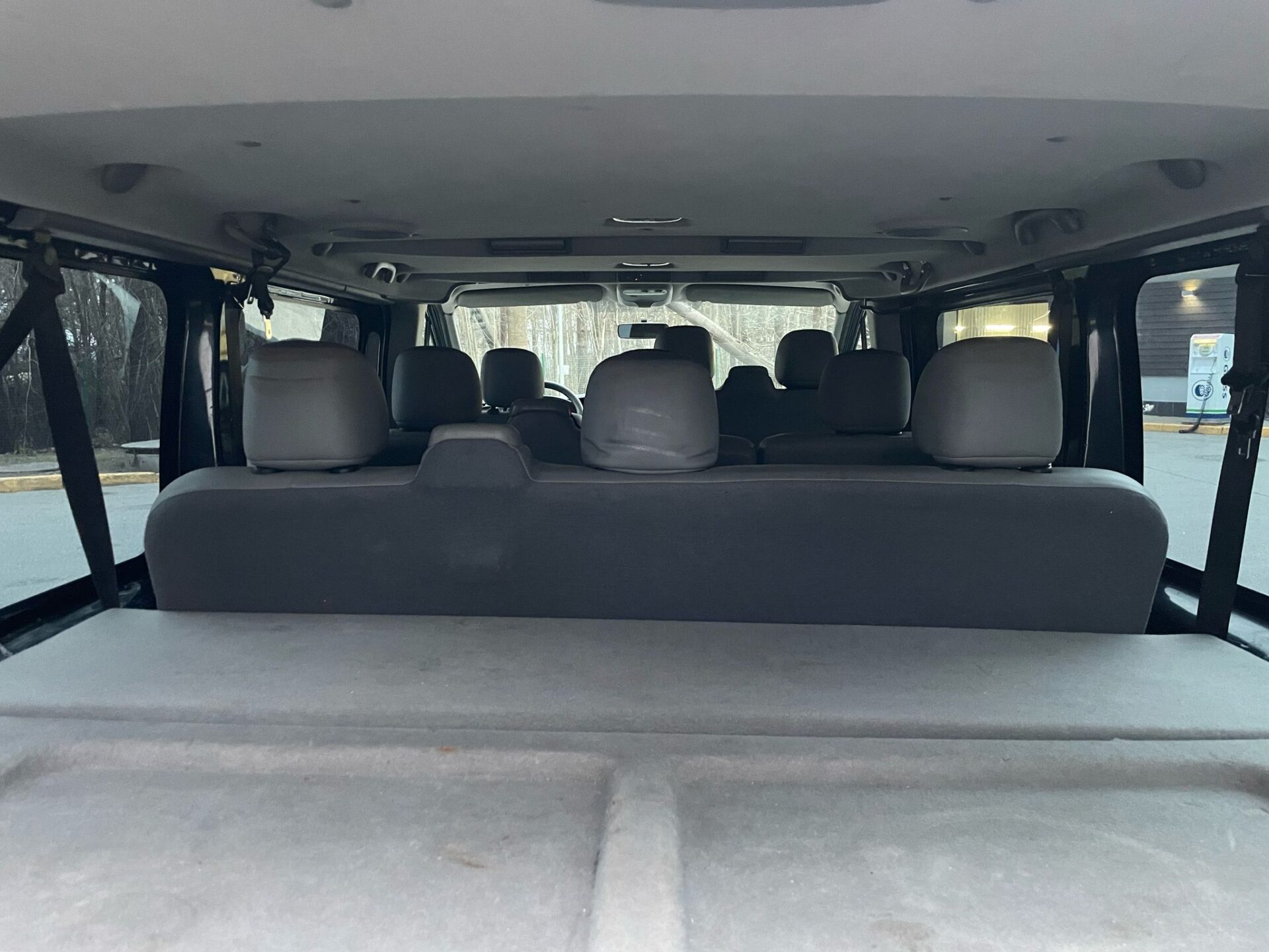 Opel Vivaro 9 vietas