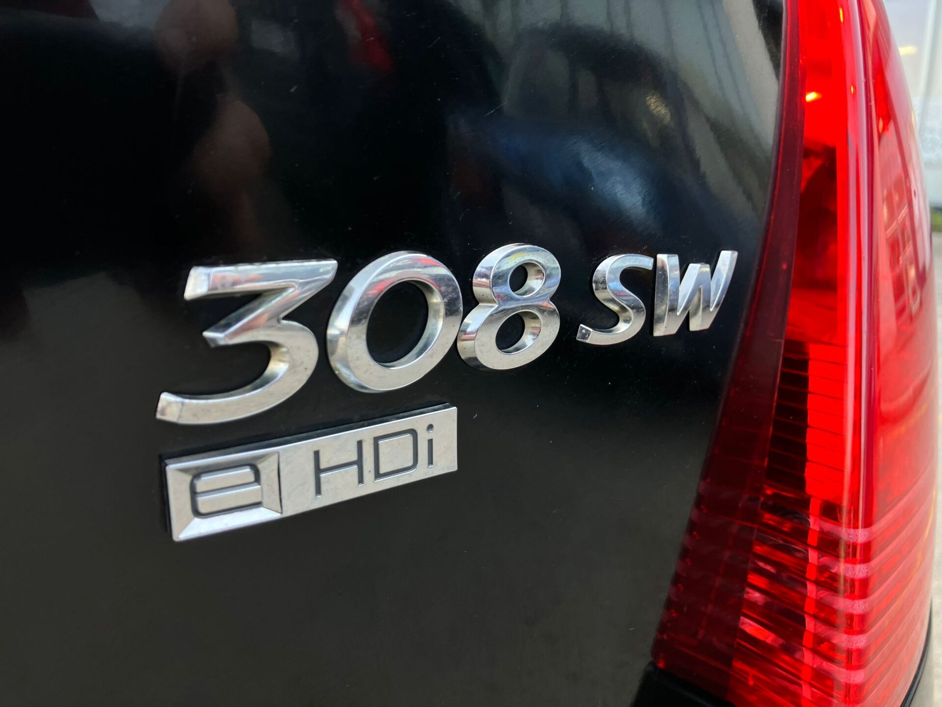 Peugeot 308 SW e hdi