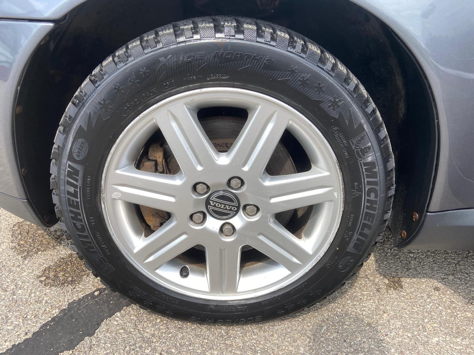Volvo S40