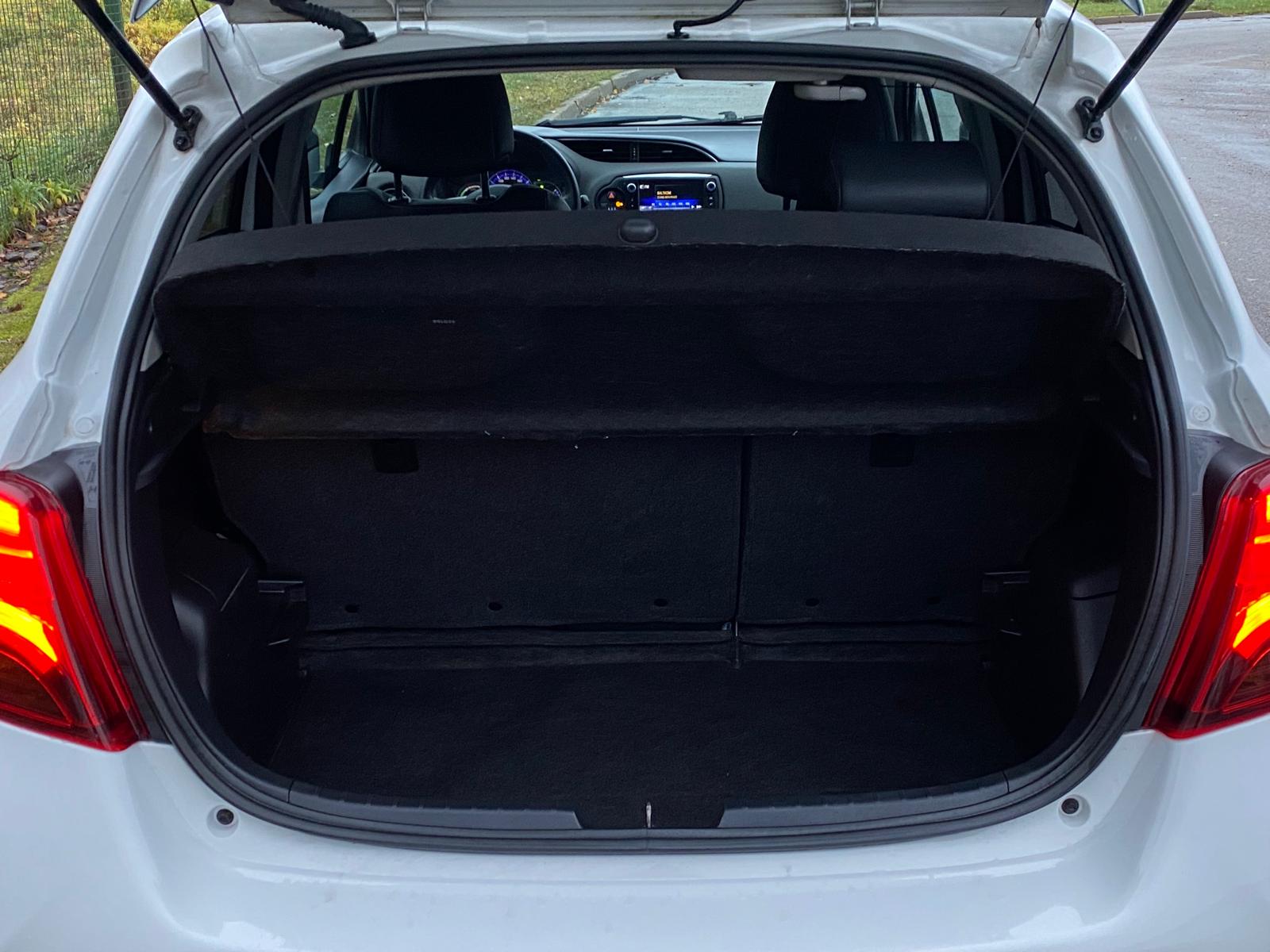 Toyota Yaris Hybrid