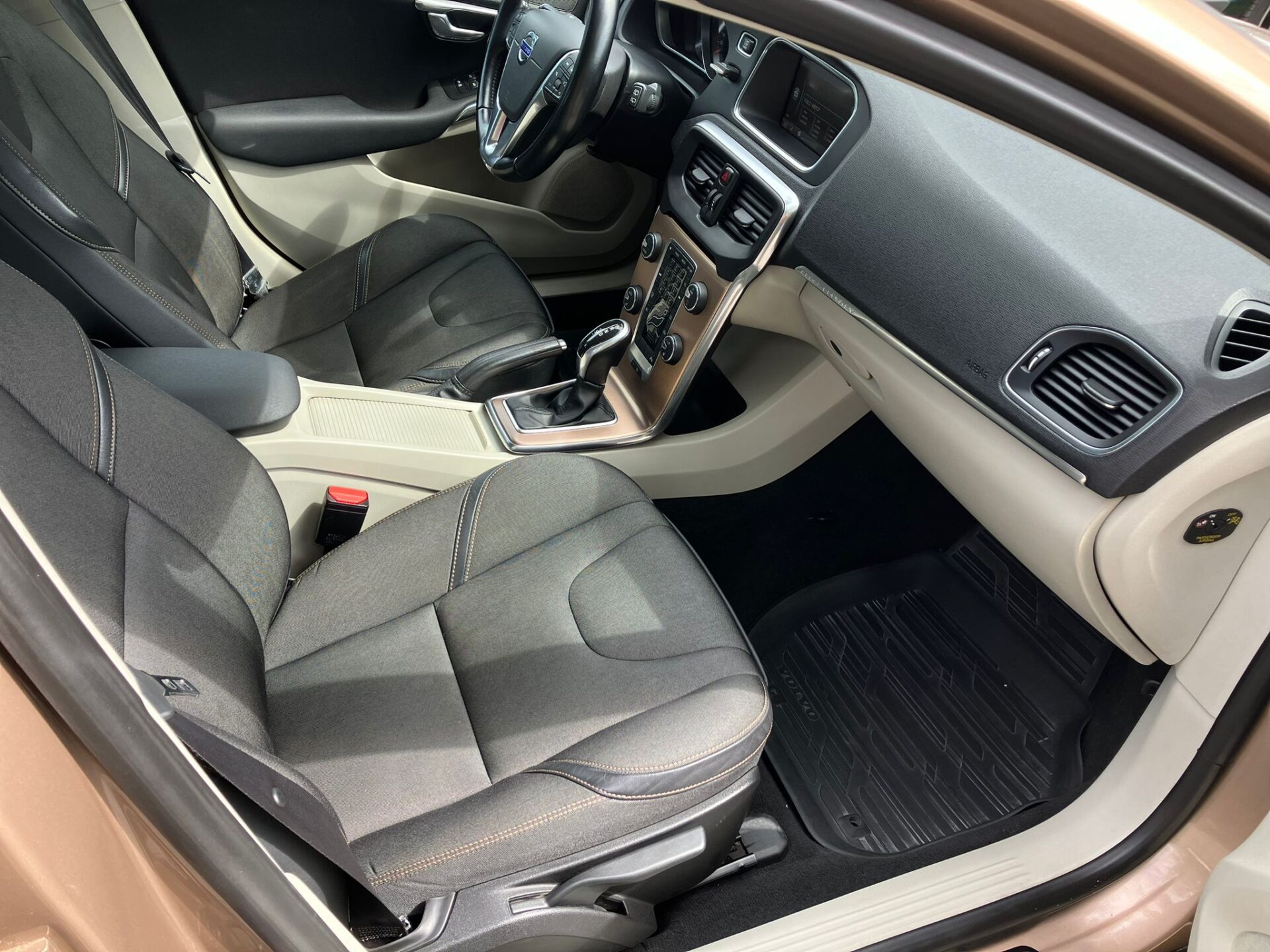 Volvo V40 Cross Country 4×4