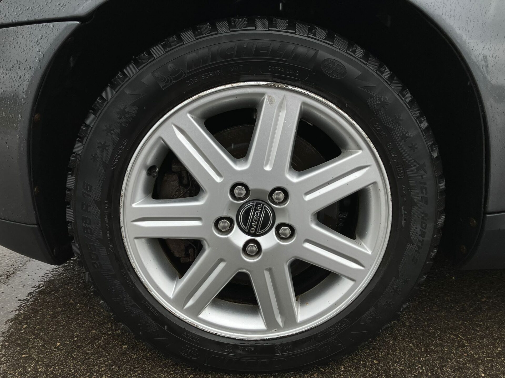 Volvo S40