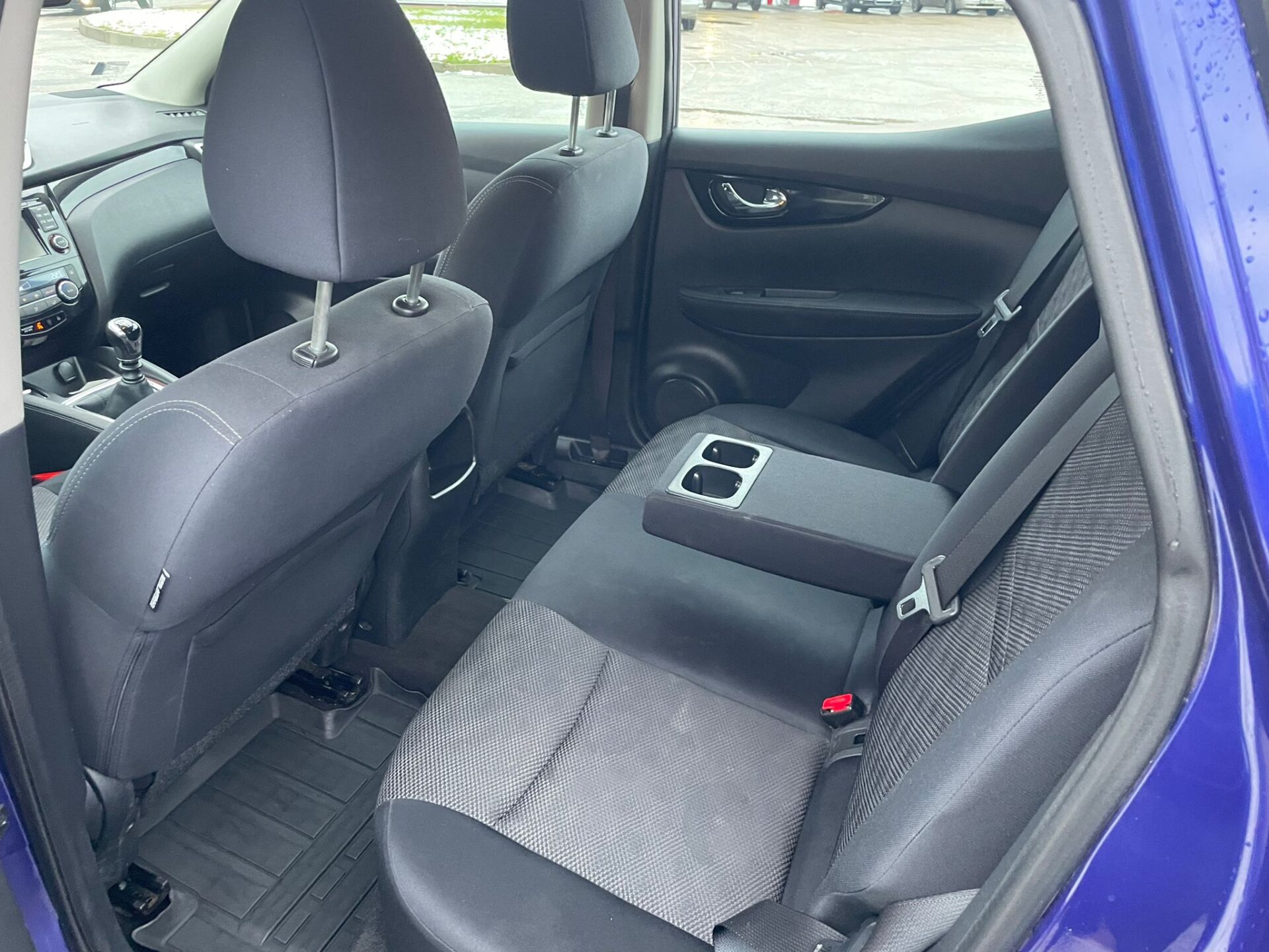 NISSAN QASHQAI 4×4