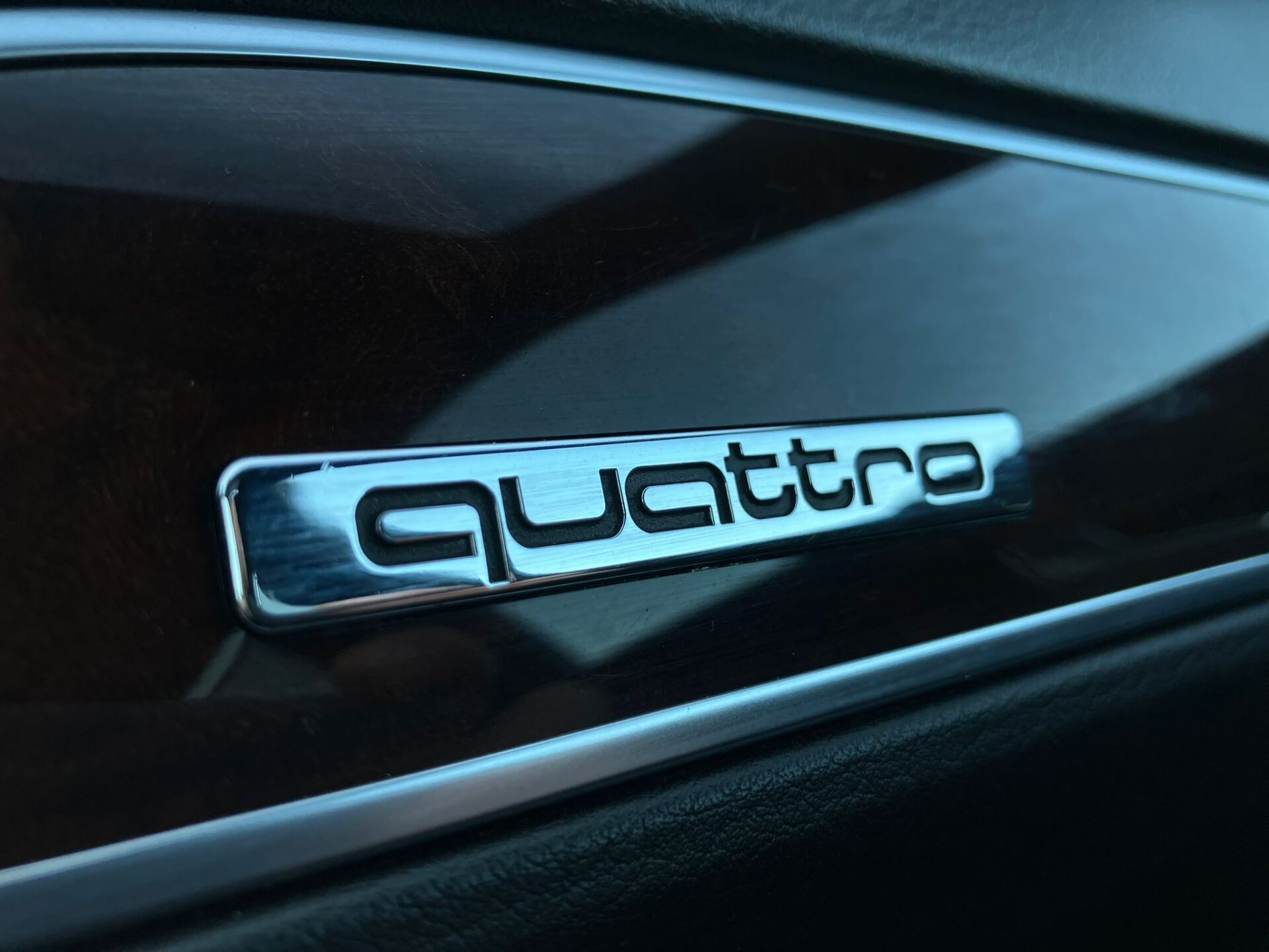 Audi A6 quattro S-line 4×4
