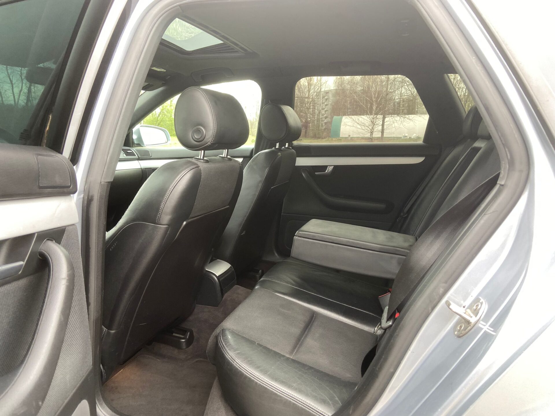 Audi A4 quattro S-Line