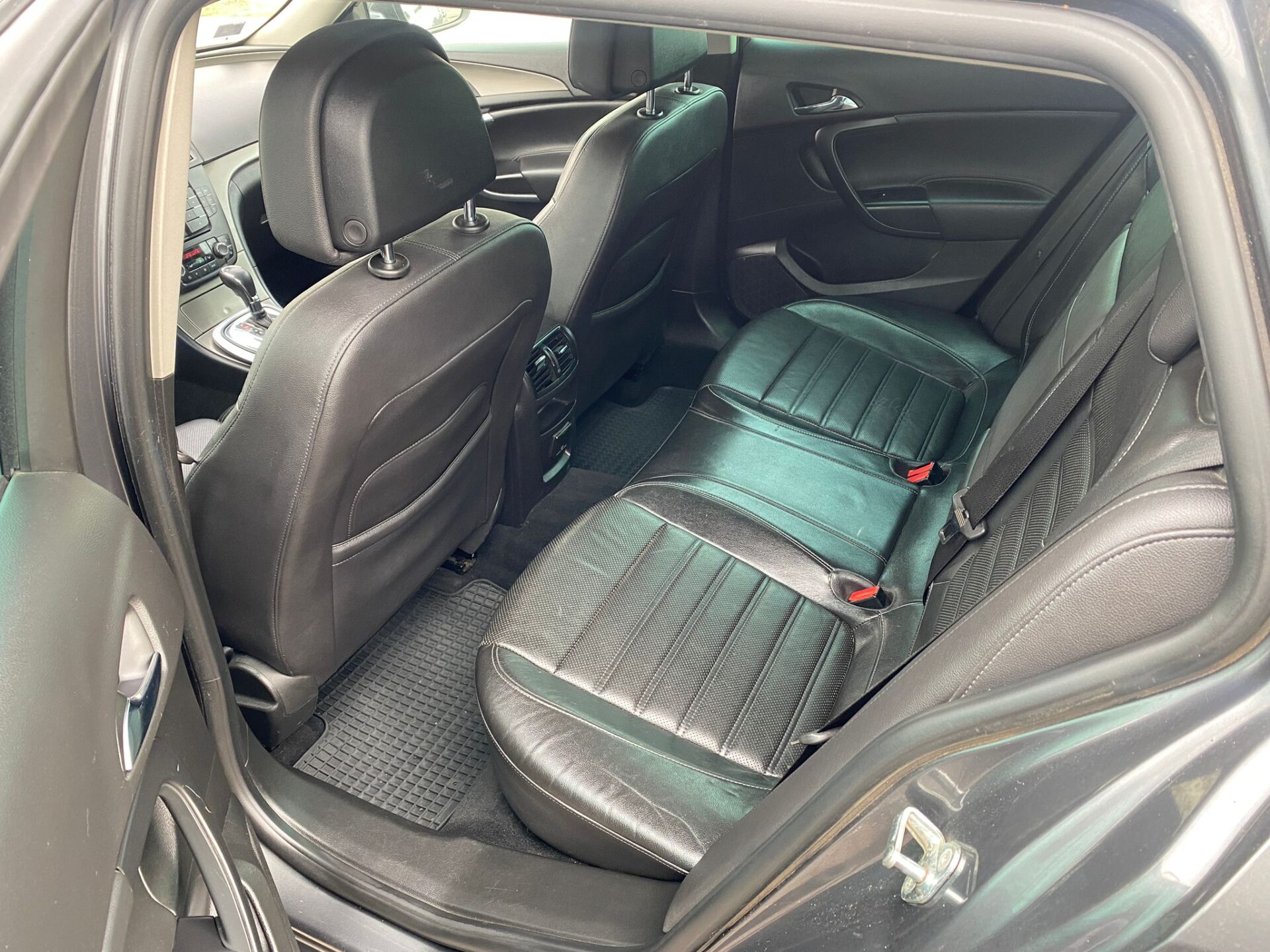 OPEL INSIGNIA SPORTS TOURER