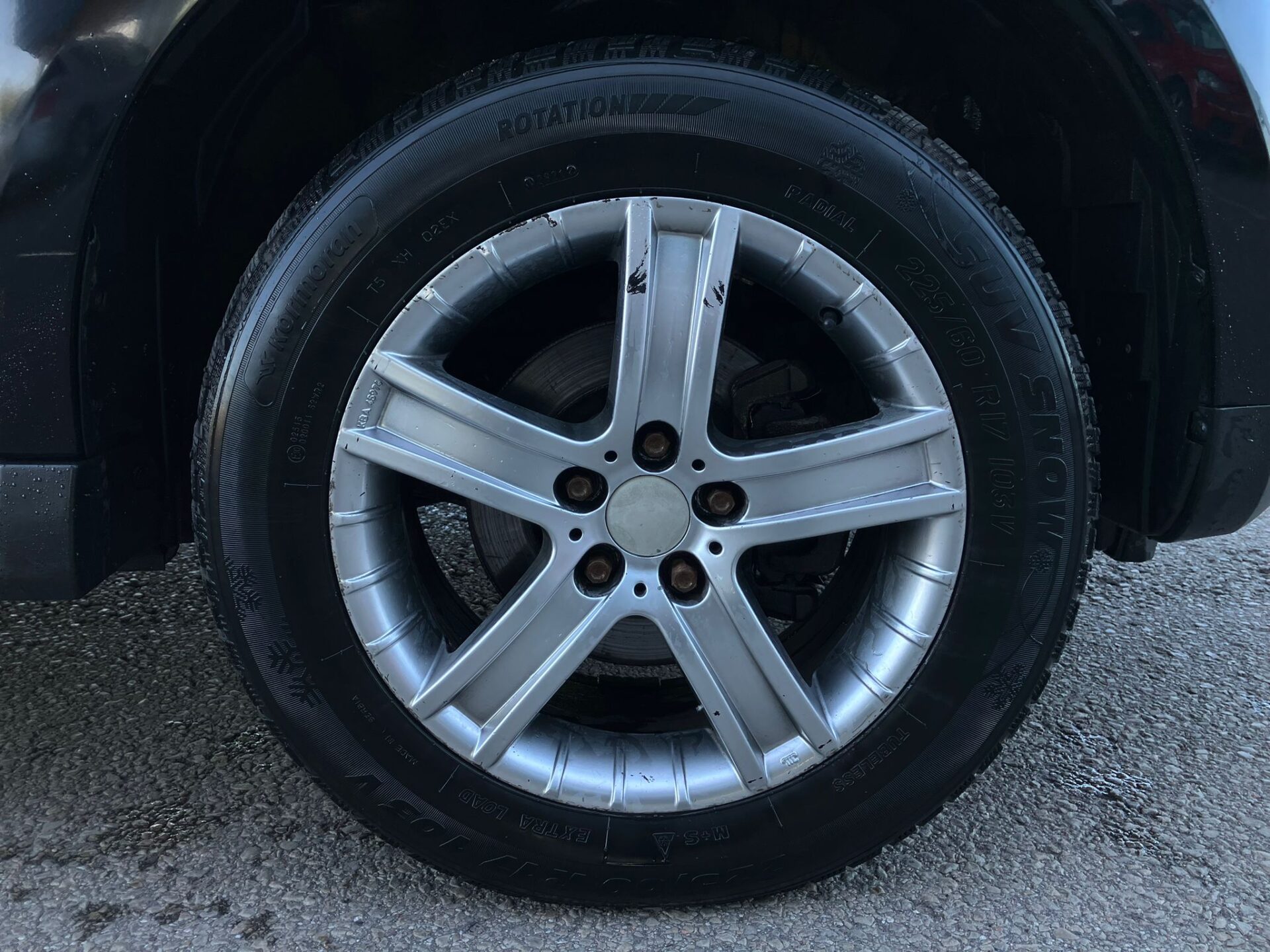 Mitsubishi Outlander 4×4 7-vietas