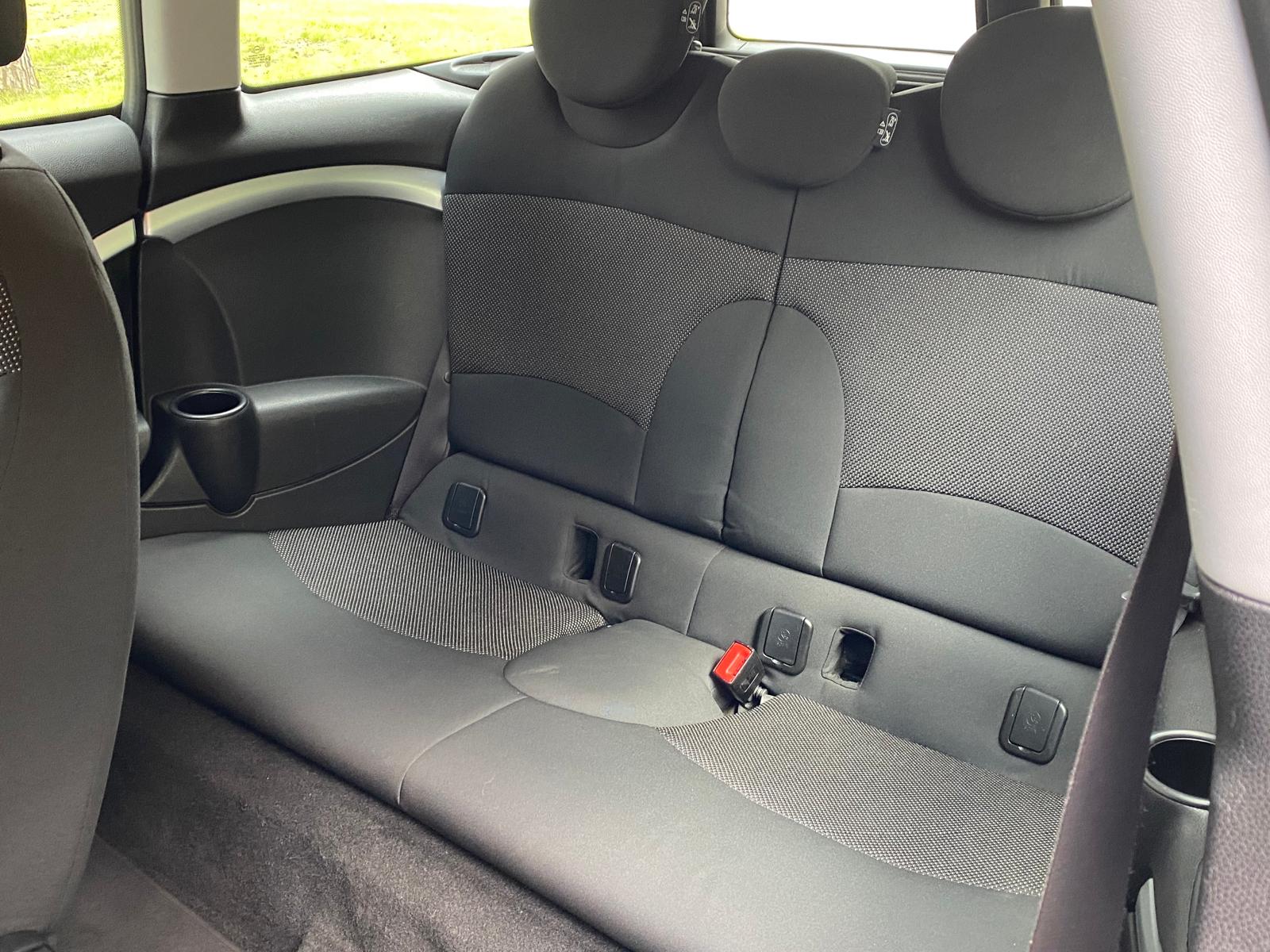 MINI COOPER CLUBMAN