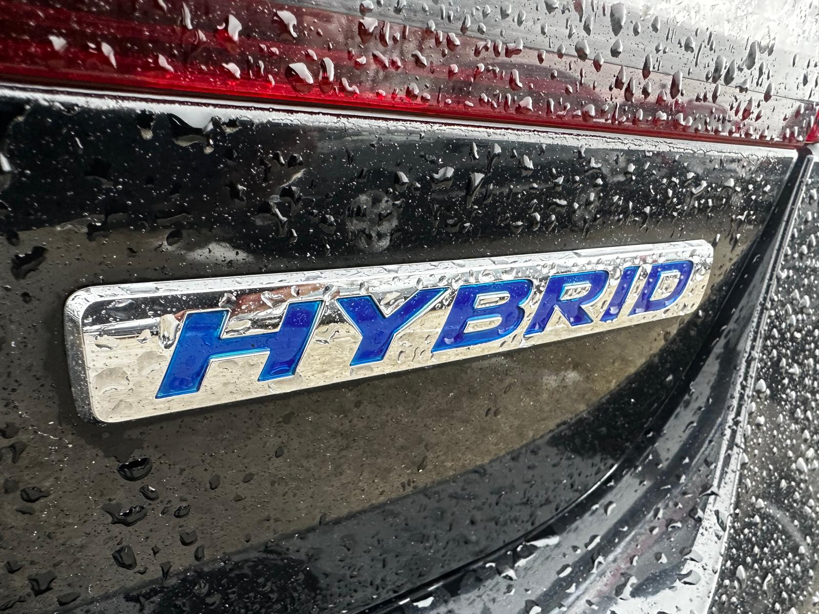 HONDA CIVIC 4DR HYBRID