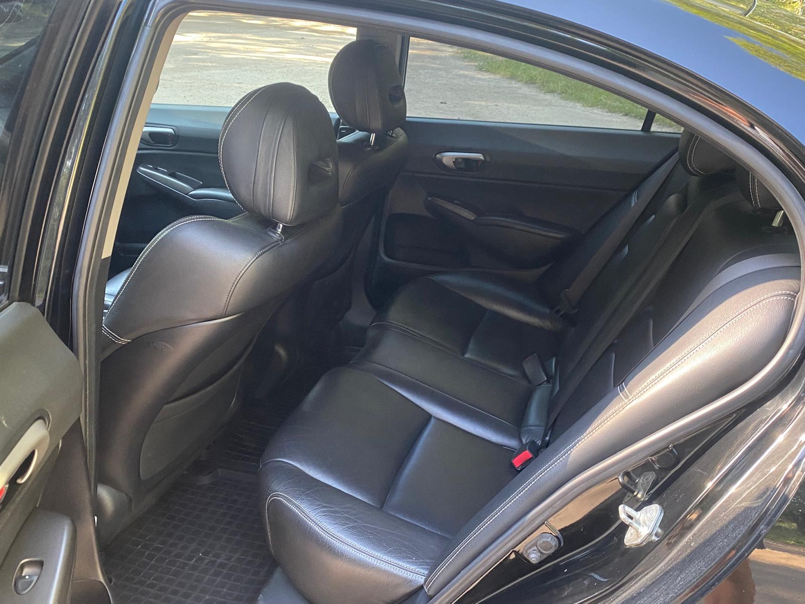 HONDA CIVIC 4DR HYBRID