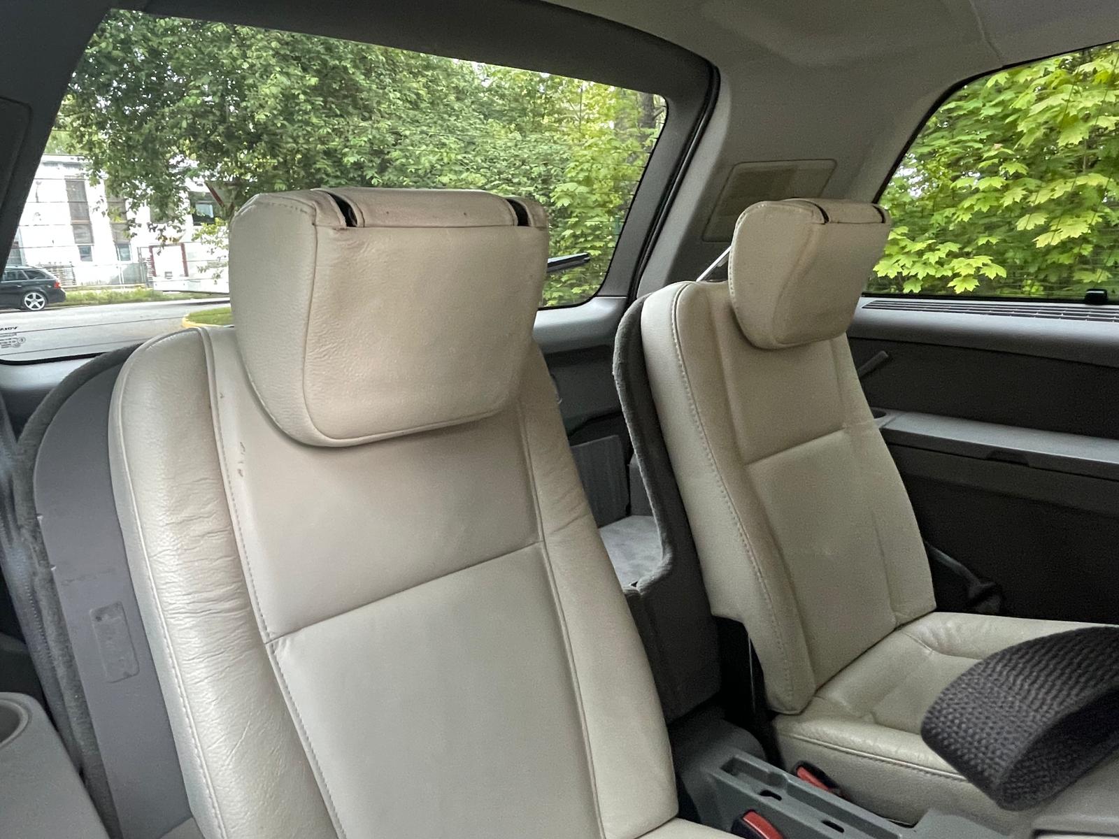 VOLVO XC90 7-VIETAS
