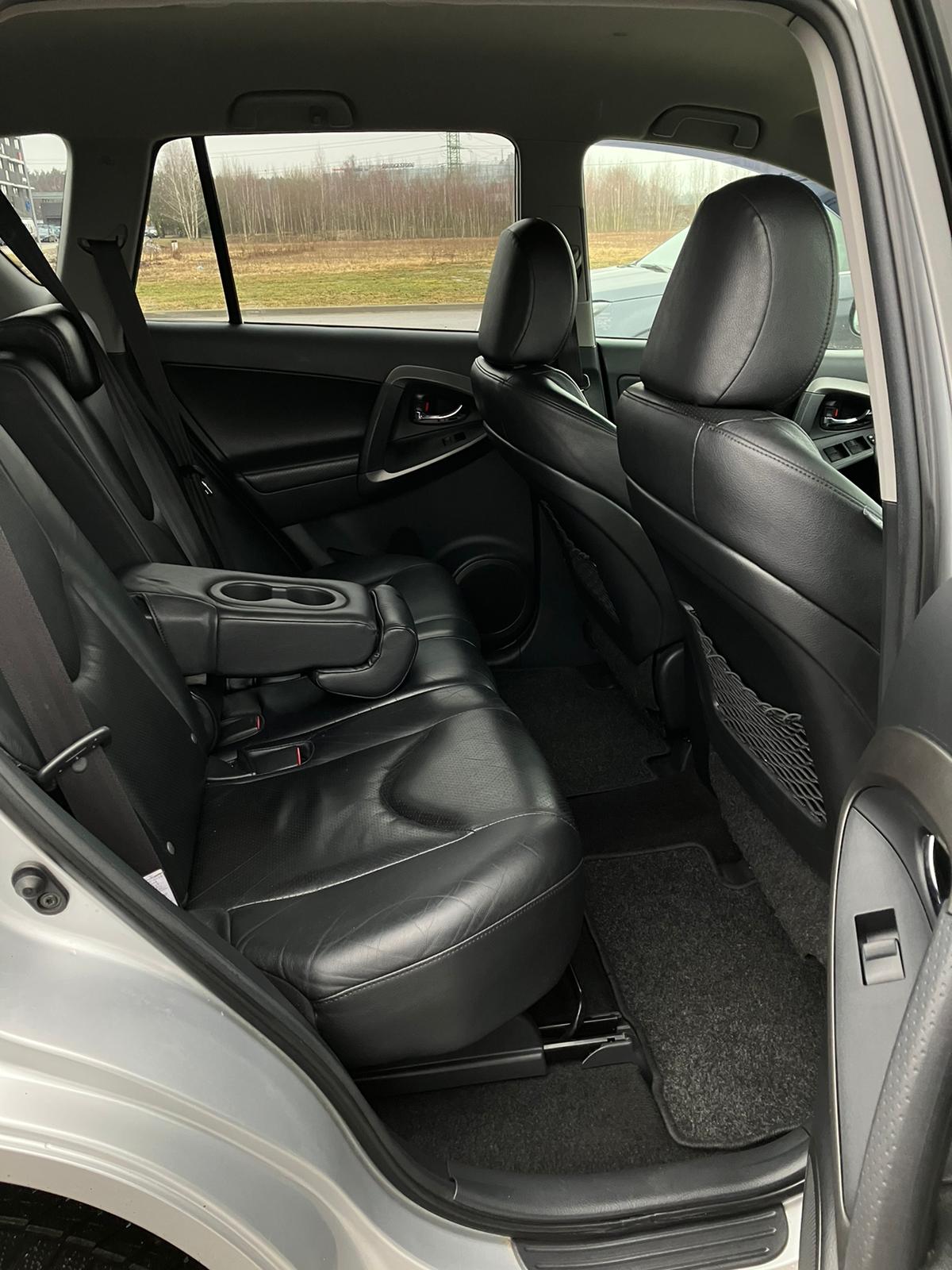 Toyota RAV 4 CROSSOVER 4×4