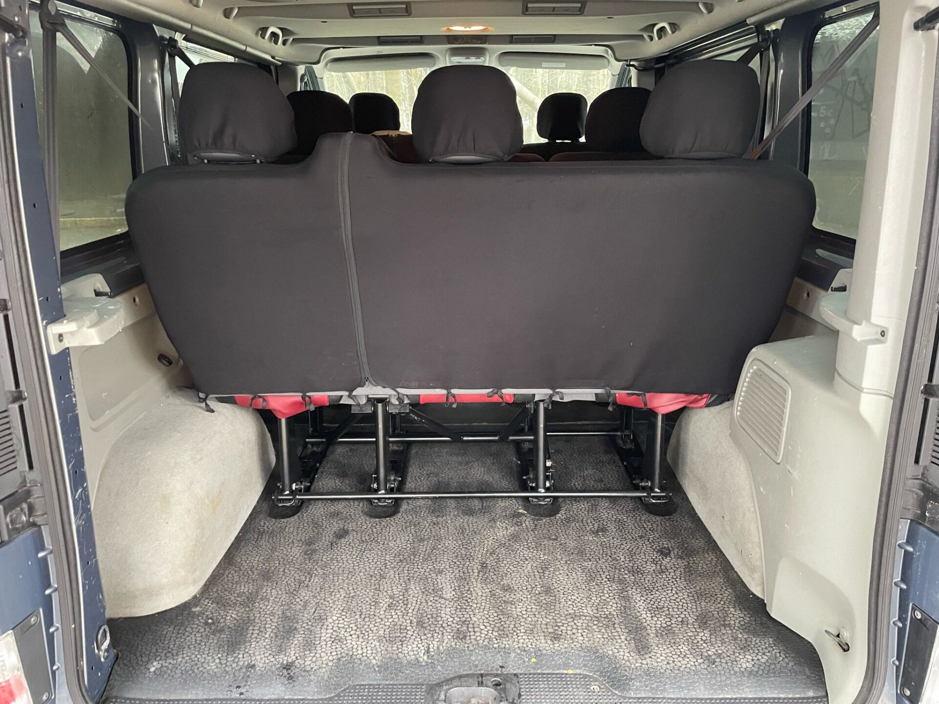Renault Trafic 7 vietas