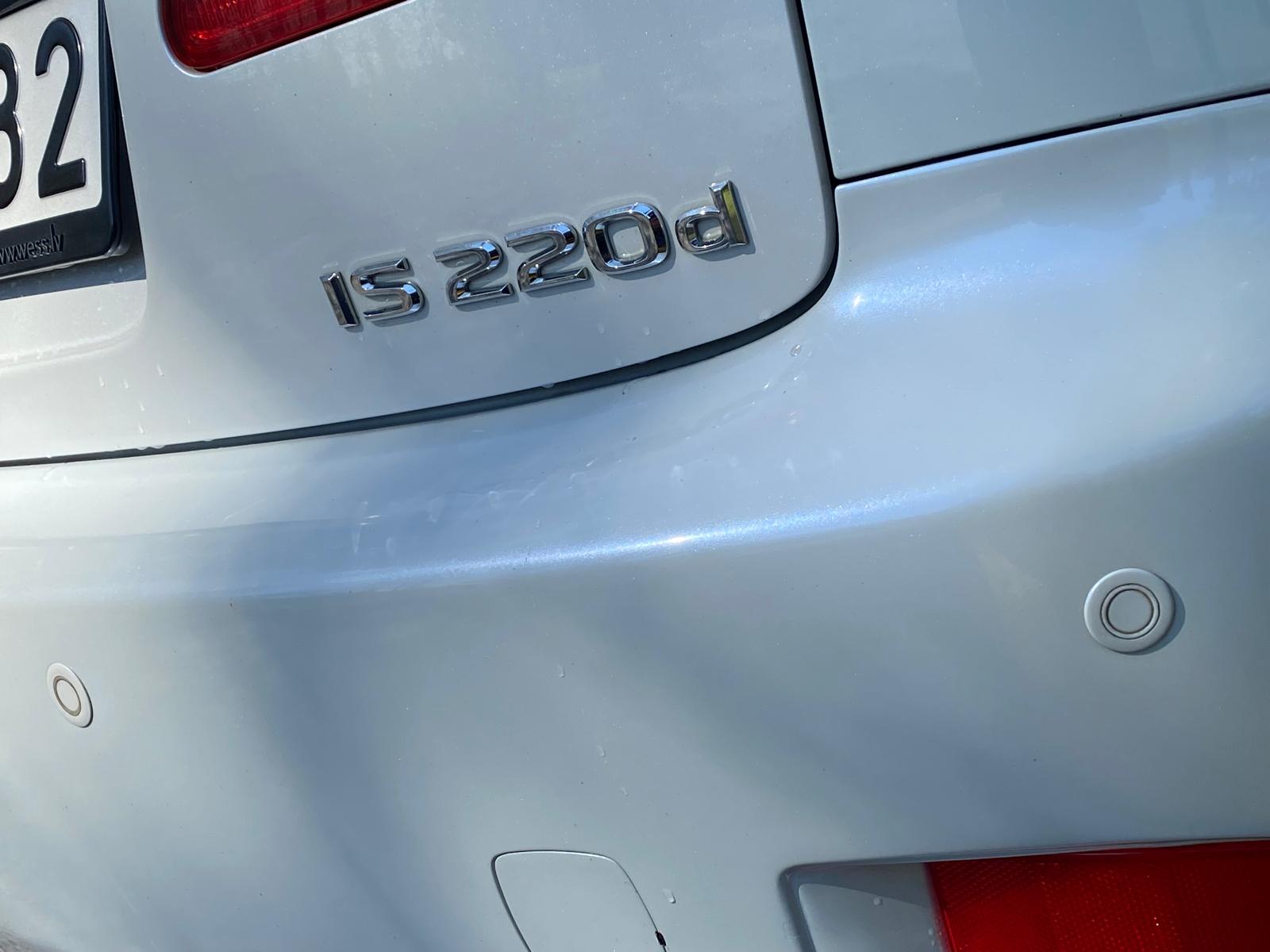LEXUS IS 220