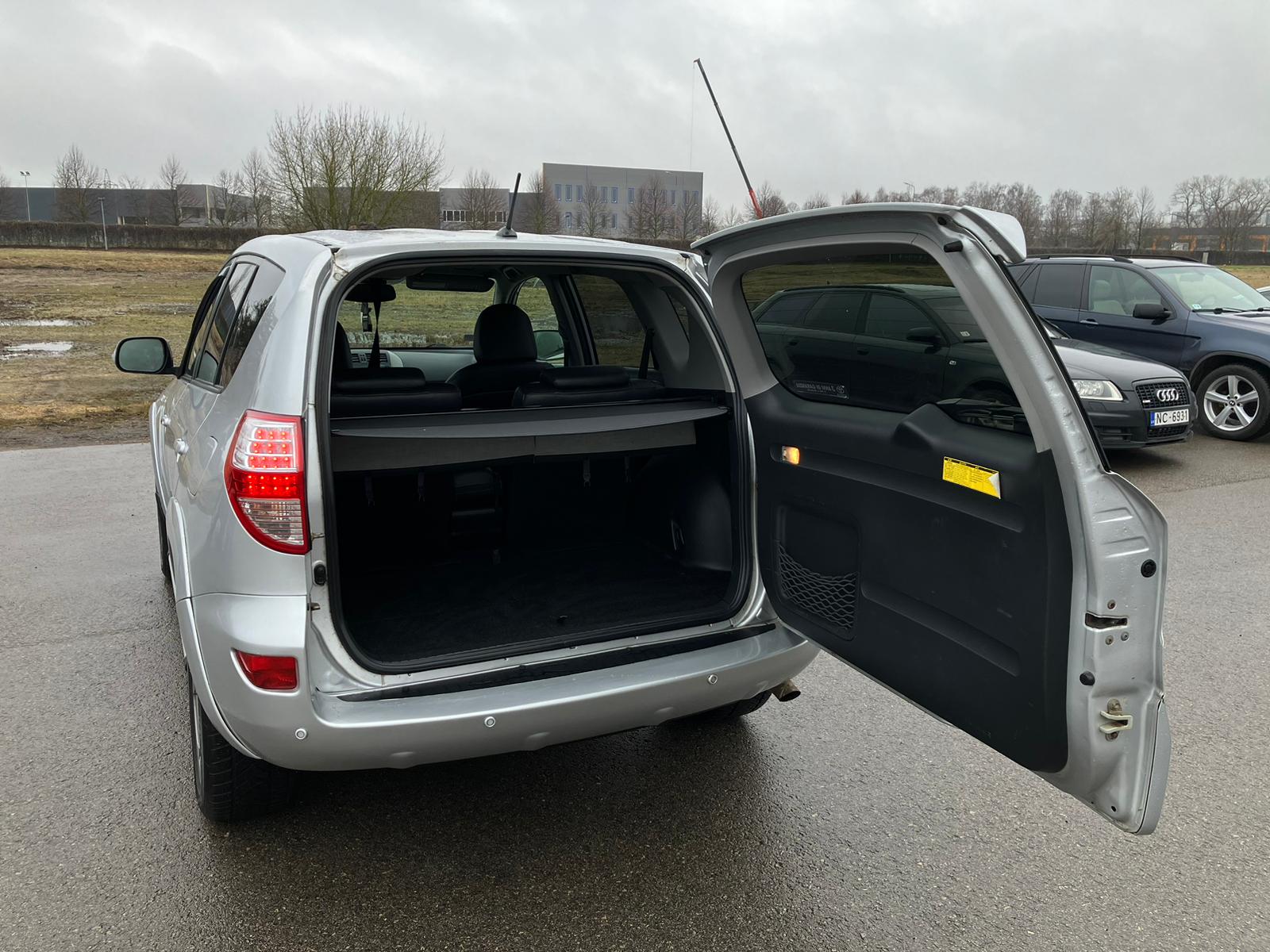Toyota RAV 4 CROSSOVER 4×4