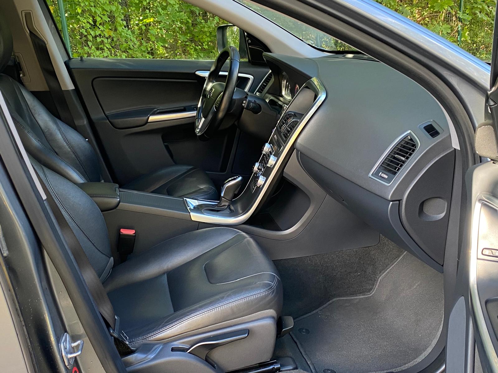Volvo Xc60 summum 4×4
