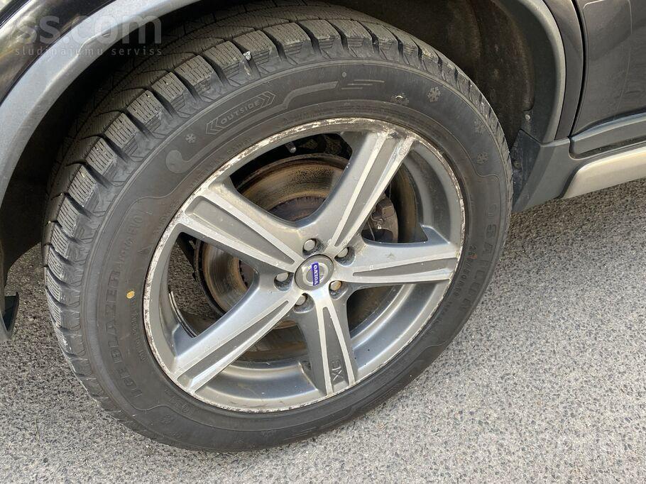 VOLVO XC90 R-DESIGN 7-vietas