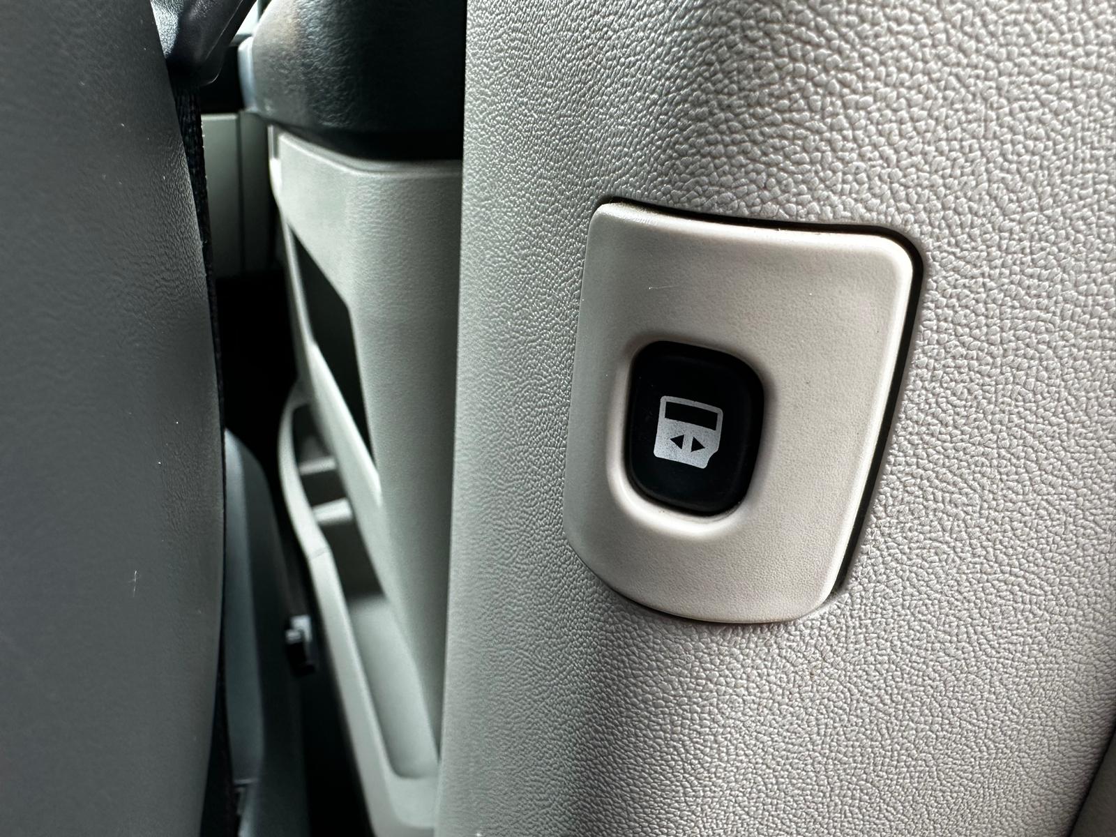 Chrysler Grand Voyager Stow&go limited edition 7-vietas