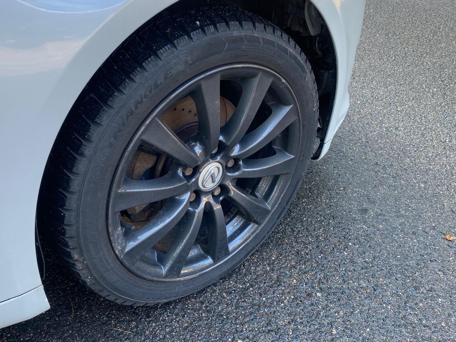 LEXUS IS 220