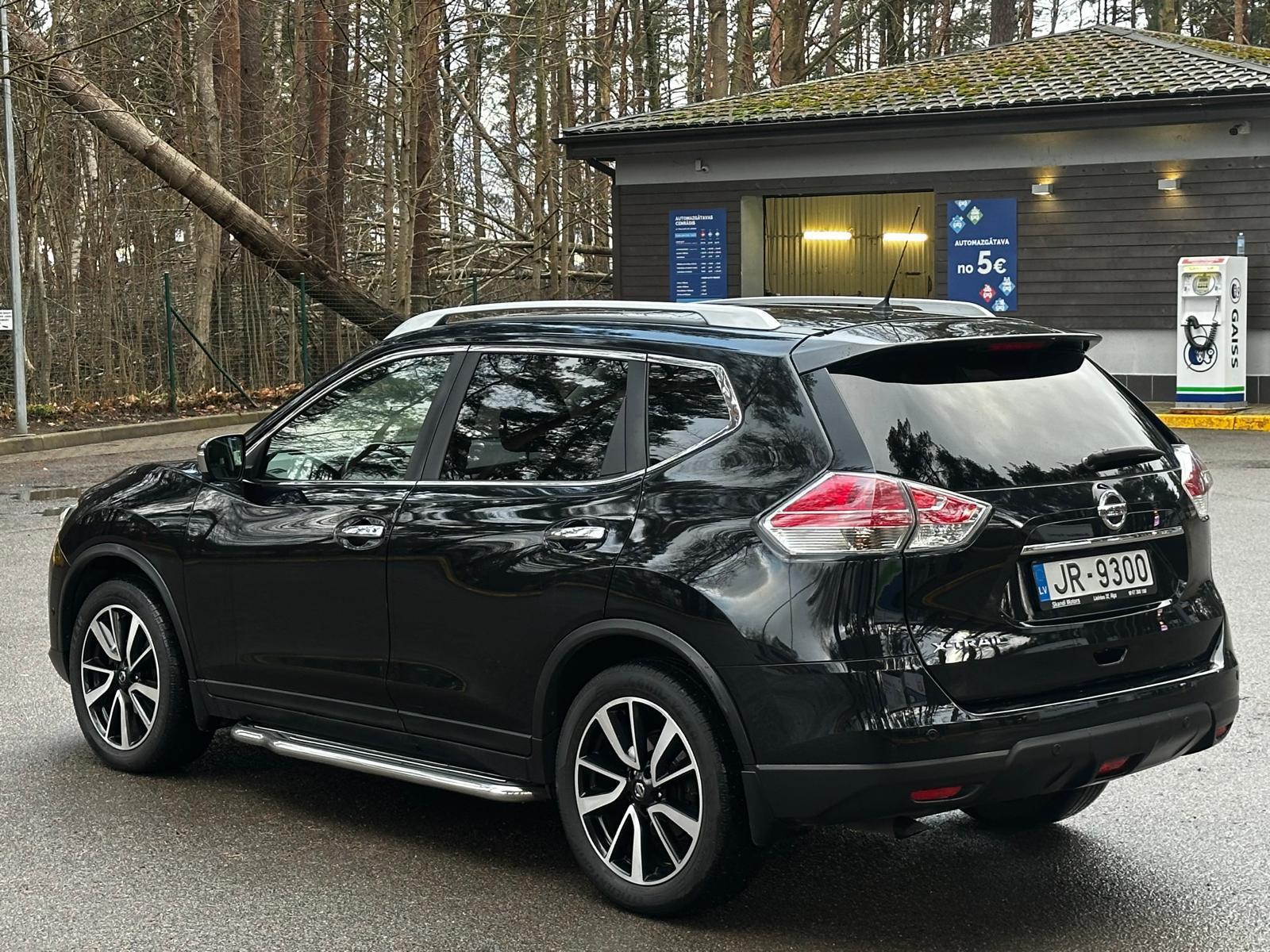 NISSAN X-TRAIL 4X4