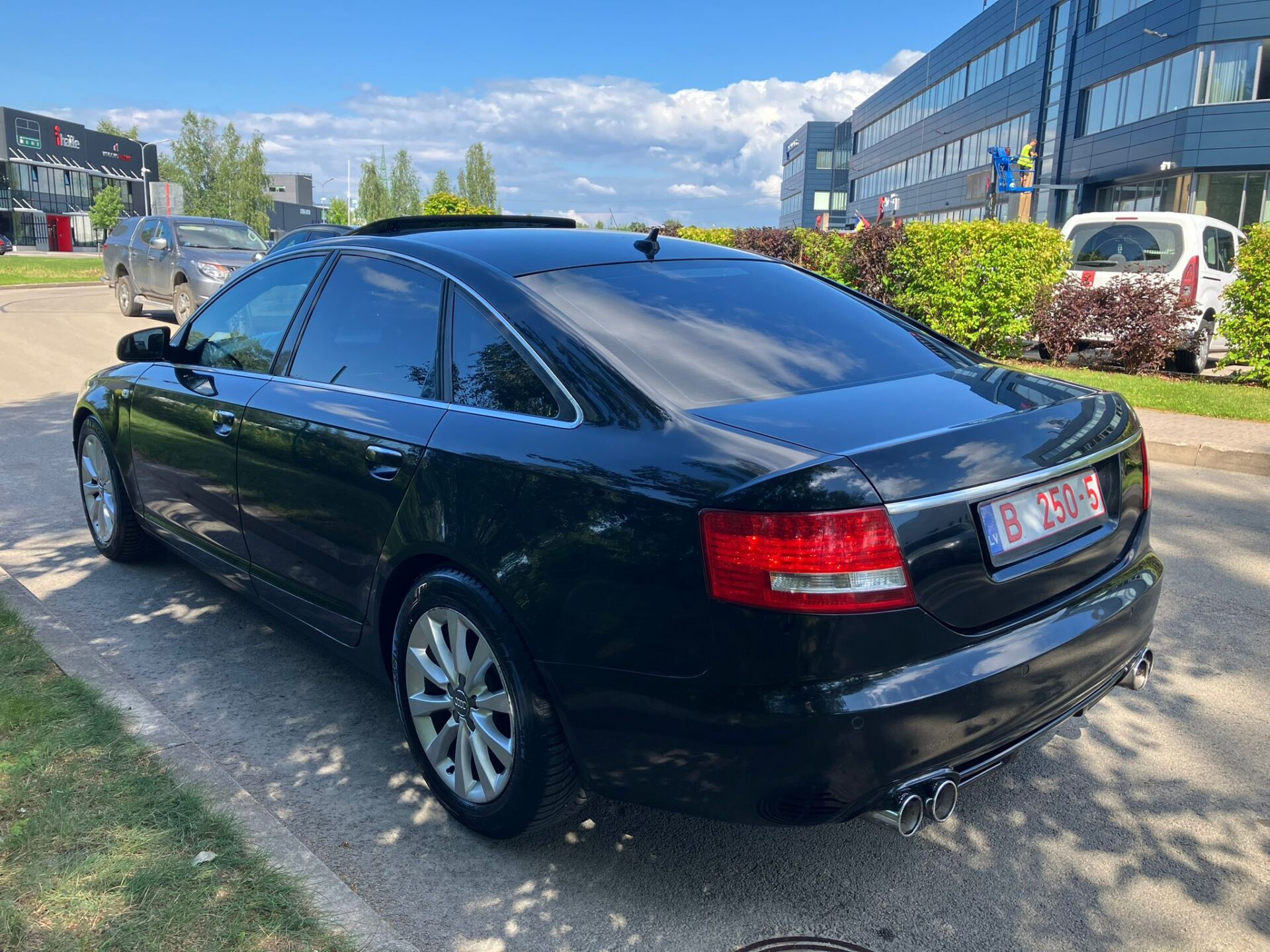 Audi A6 Avant Quattro S-line
