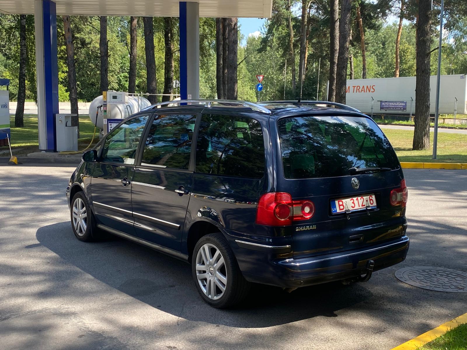VW SHARAN FREESTYLE 7-VIETAS