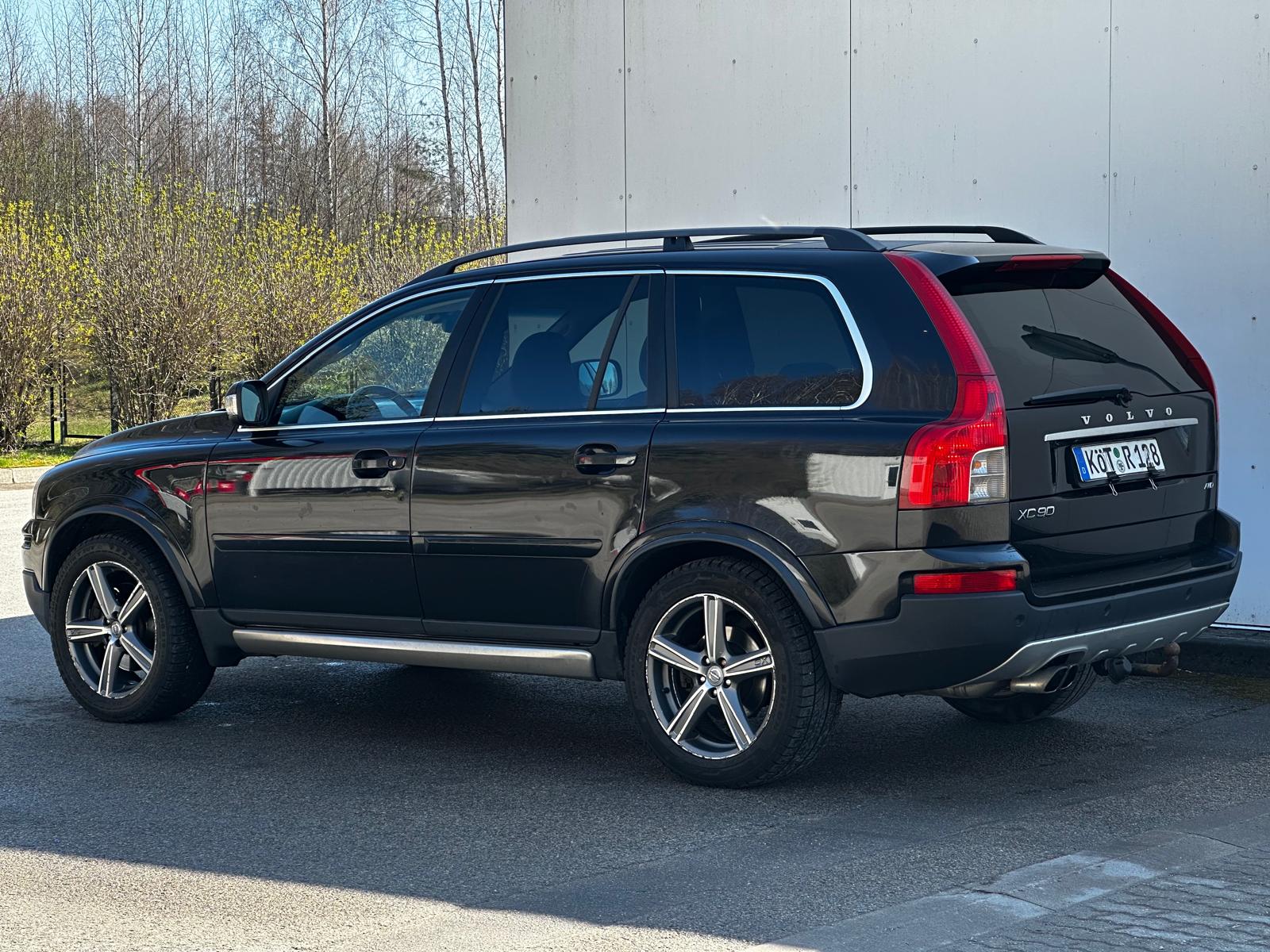 VOLVO XC90 7-seats