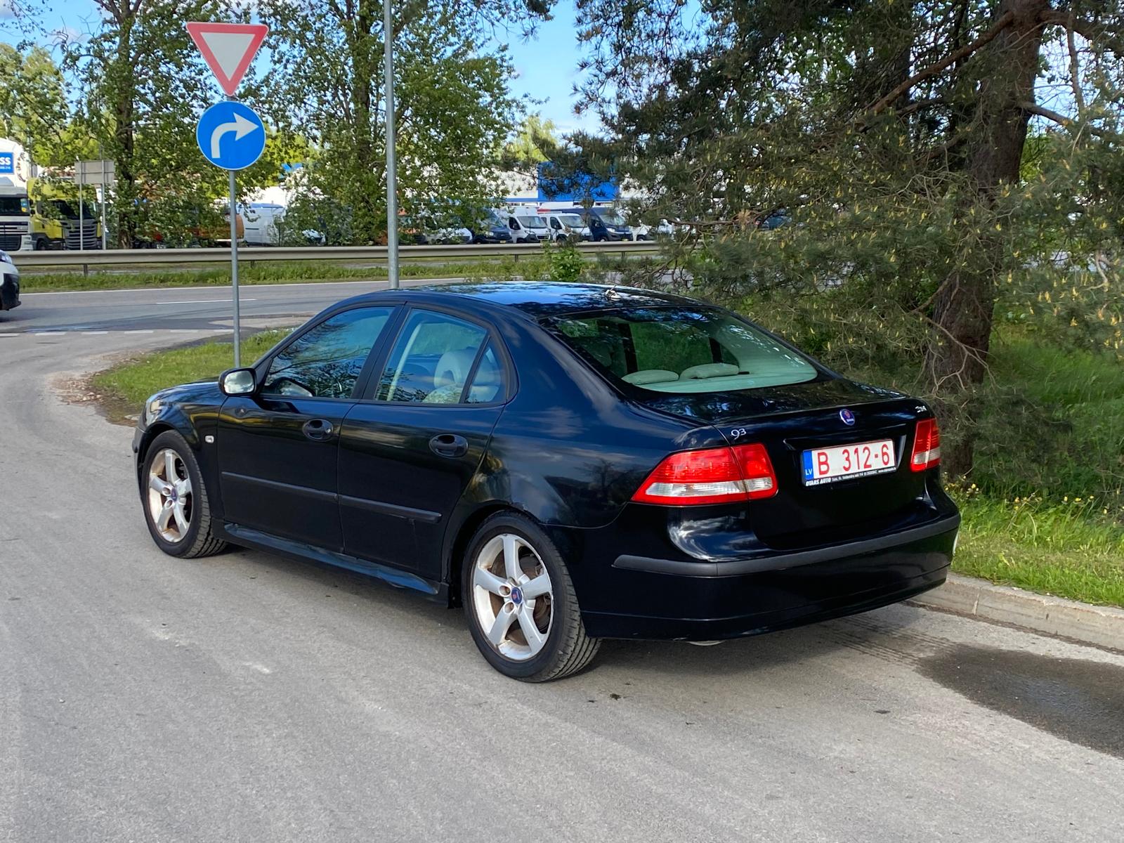Saab 9-3