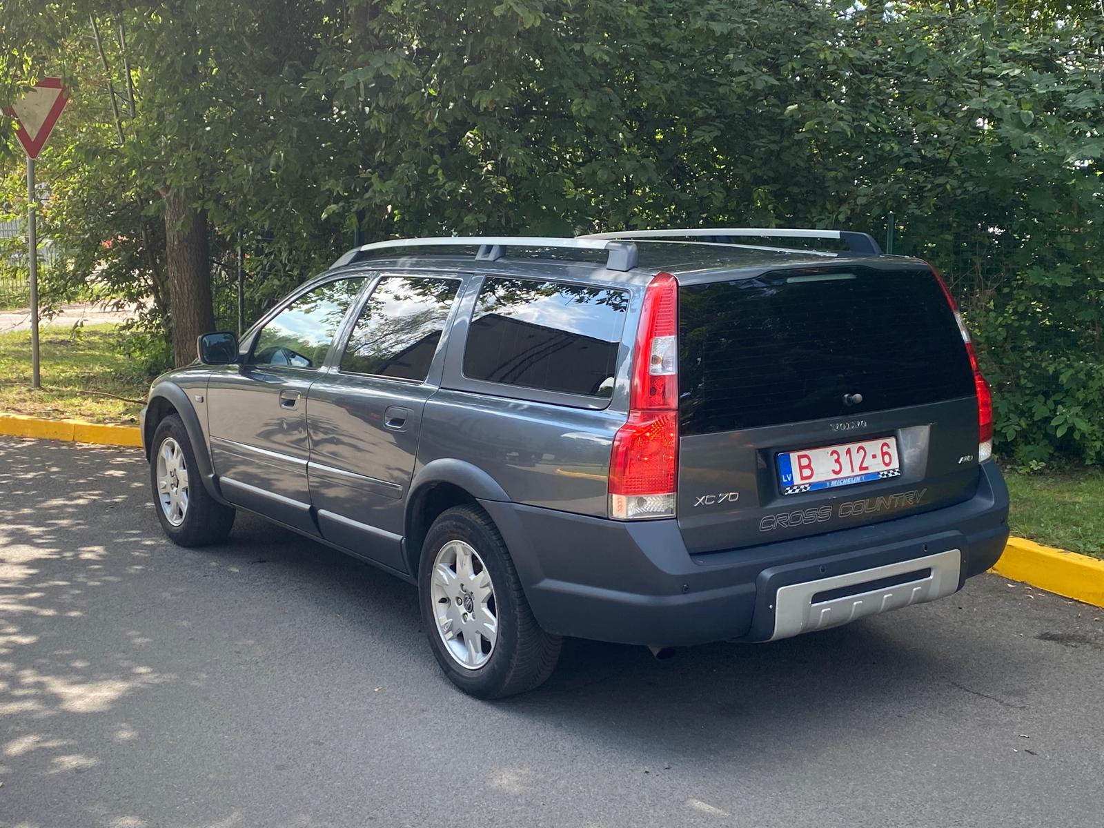 VOLVO XC70