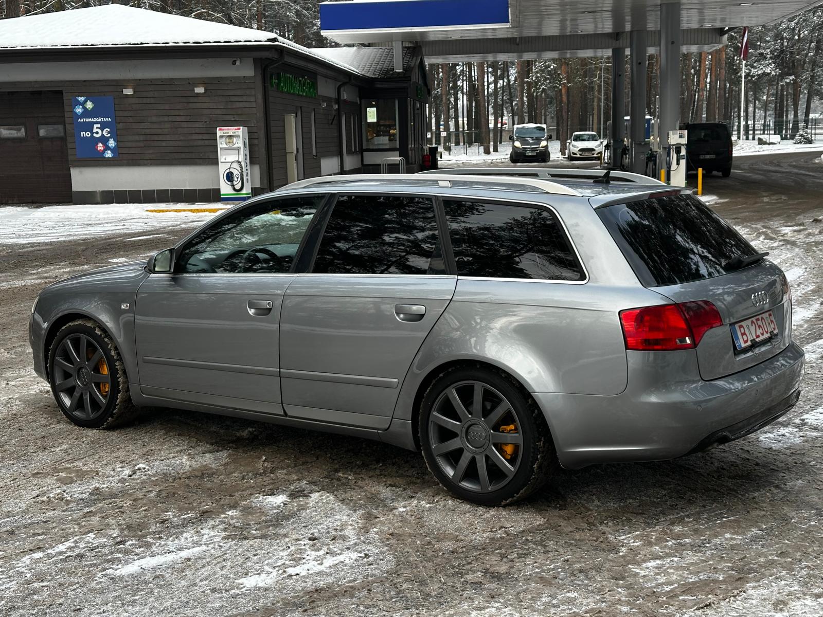 AUDI A4 QUATTRO