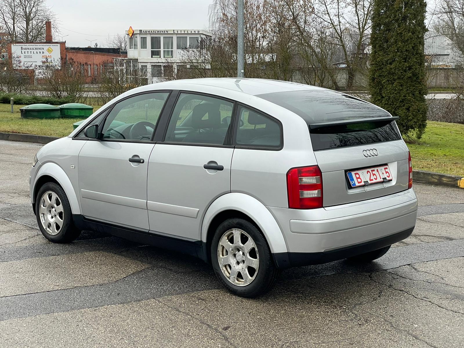 Audi A2