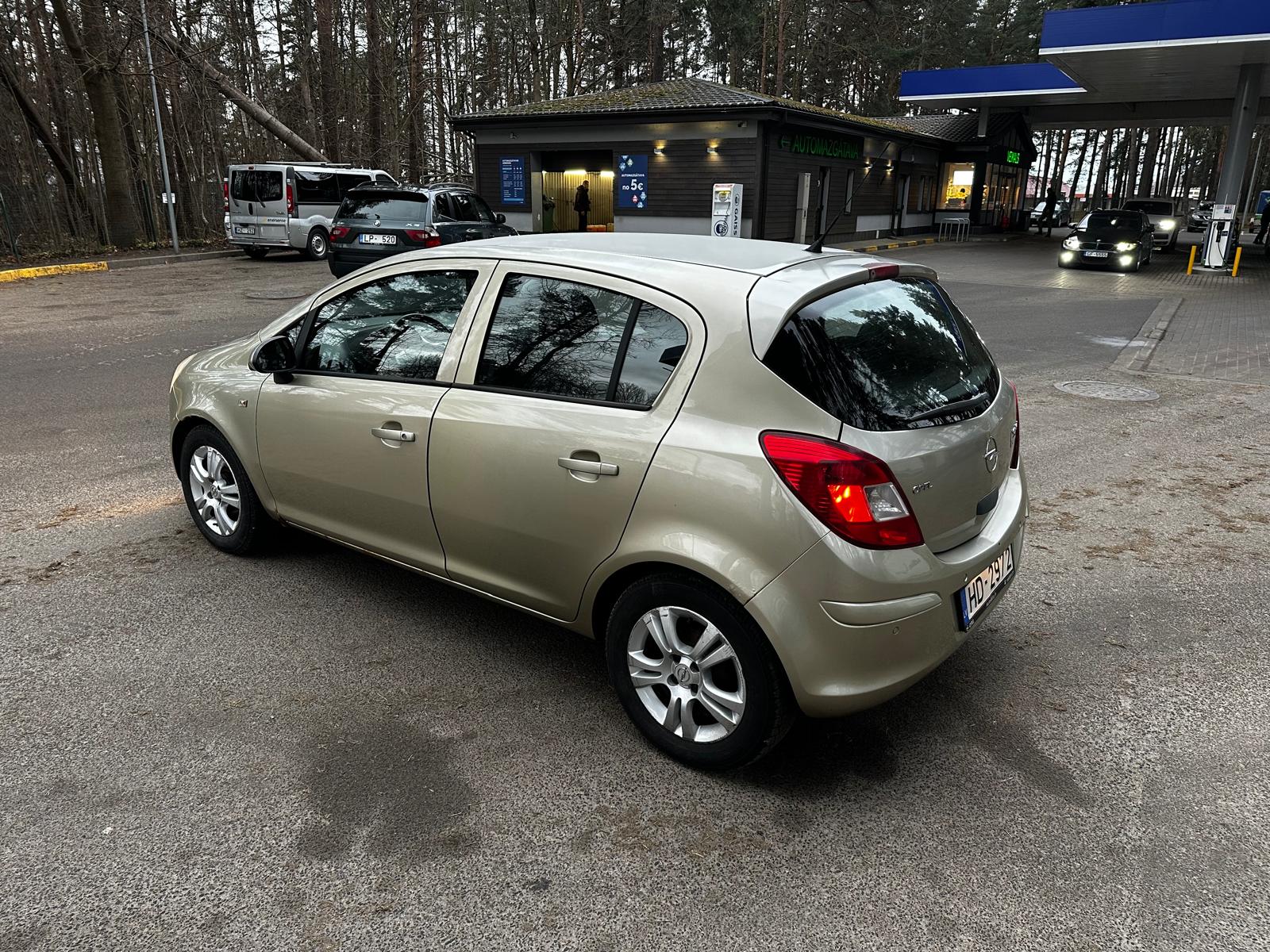 Opel Corsa