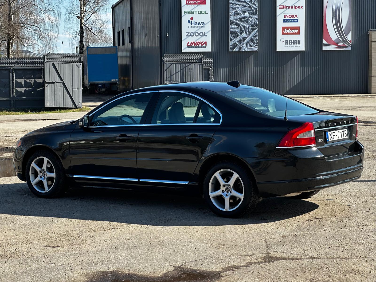 Volvo S80