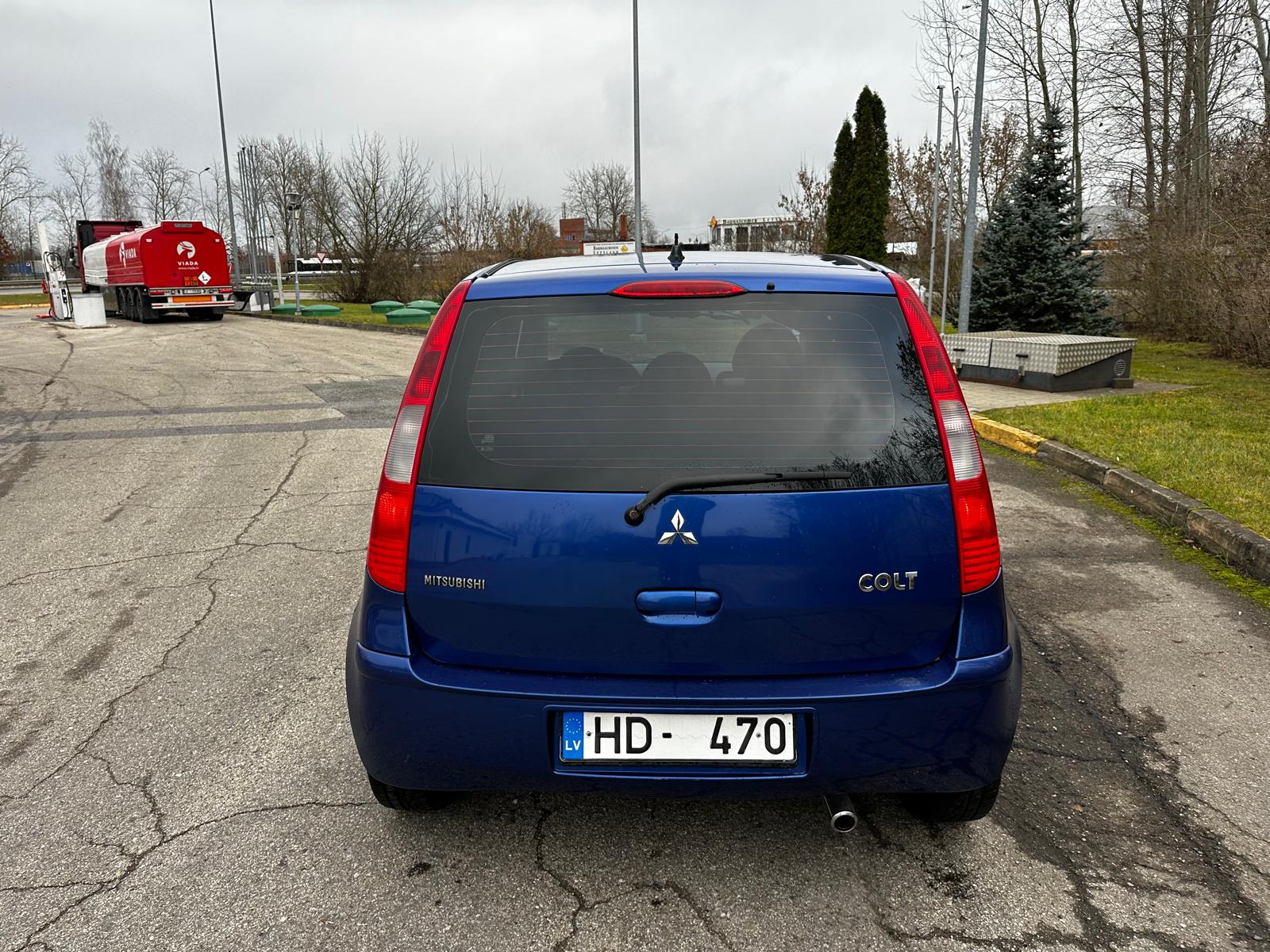 Mitsubishi Colt