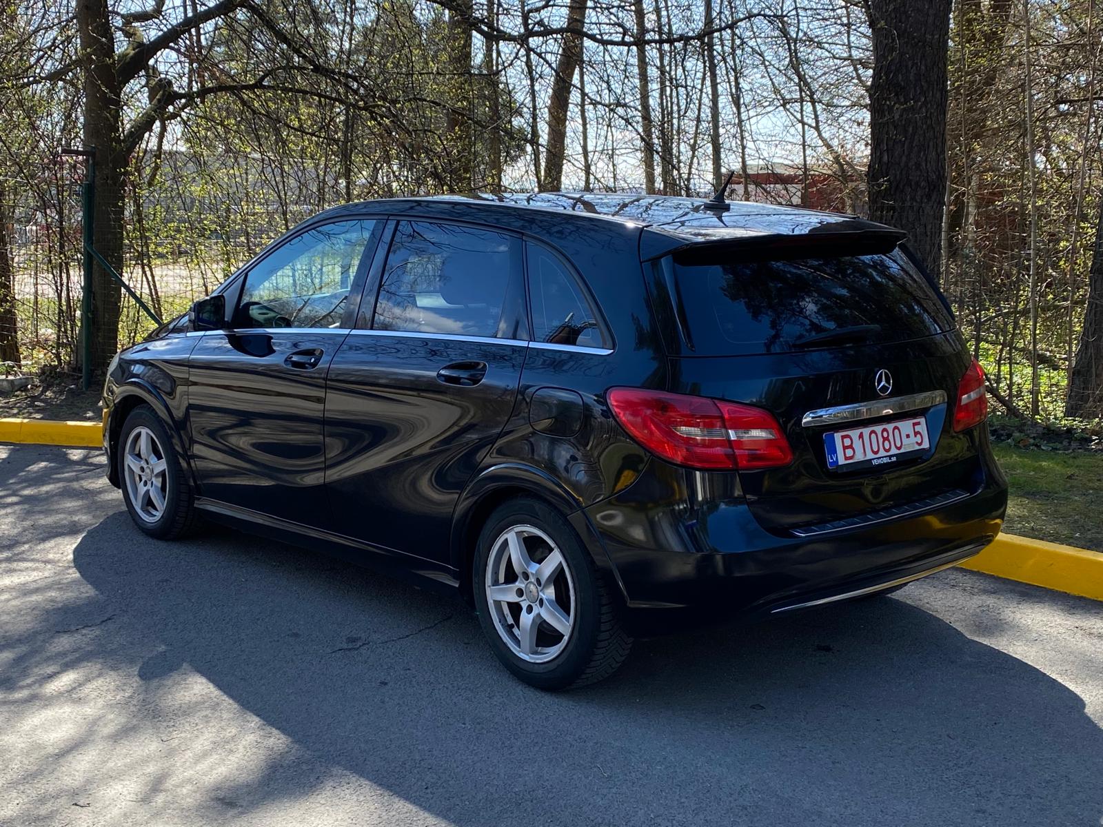 MERCEDES BENZ B200 AVANTGARDE