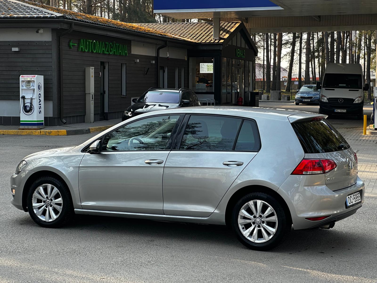 VW Golf Tsi Bluemotion
