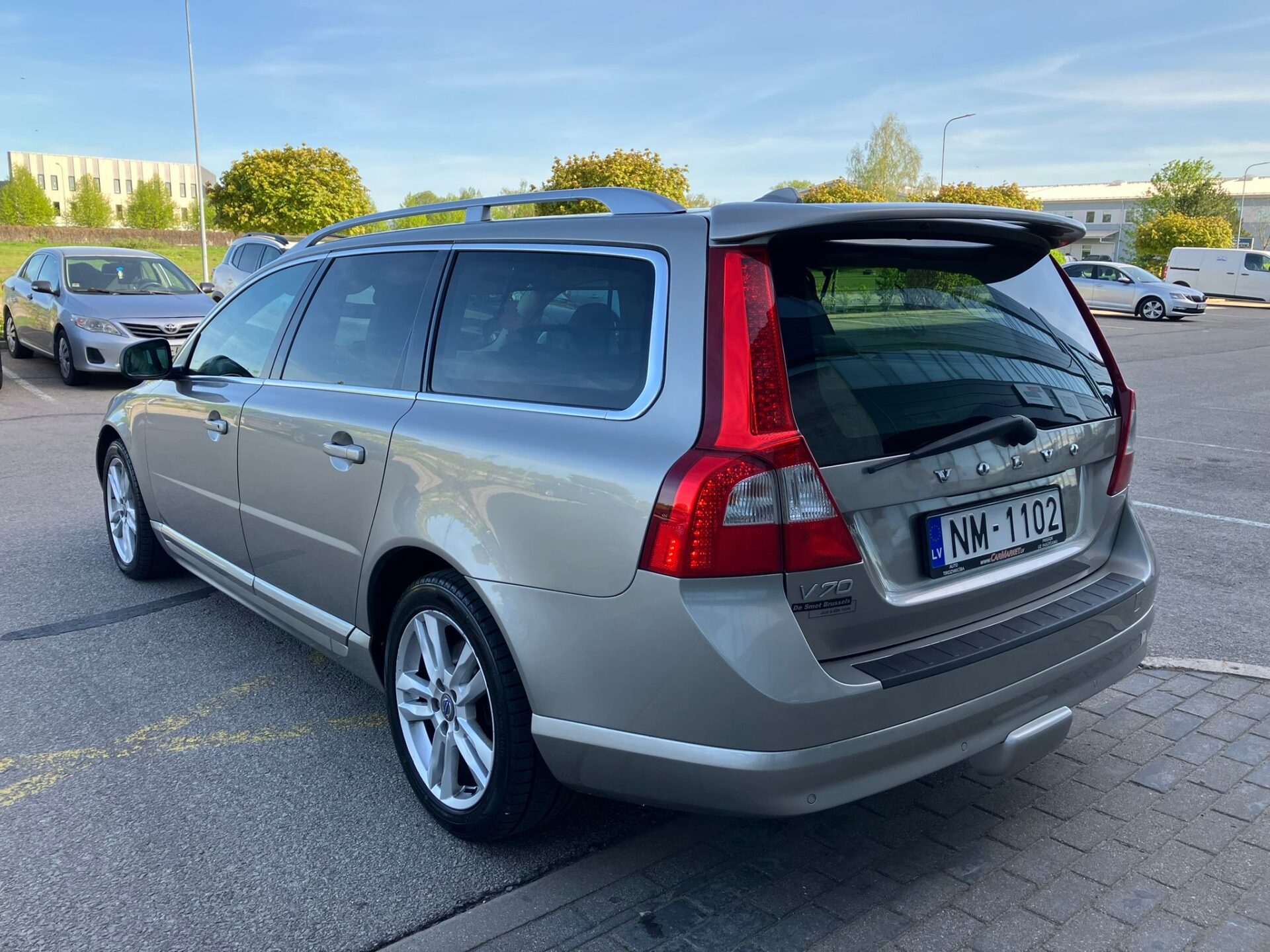 Volvo V70