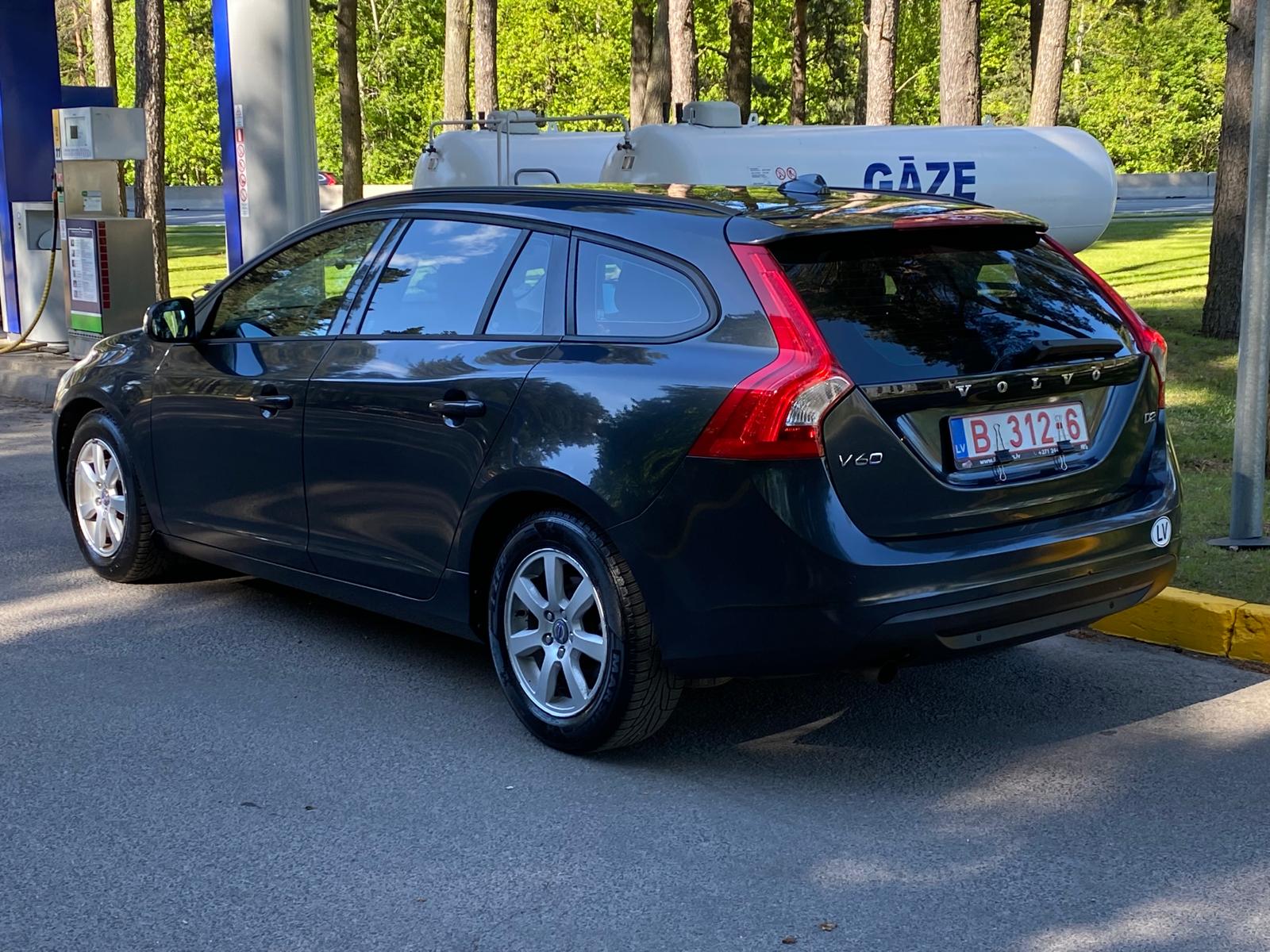 VOLVO V60