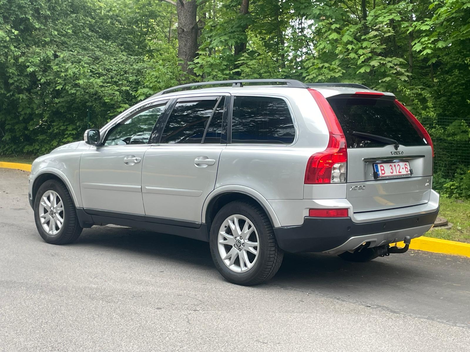 VOLVO XC90 7-VIETAS