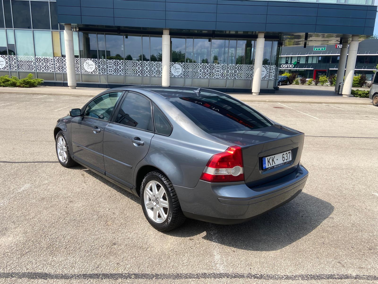 Volvo S40